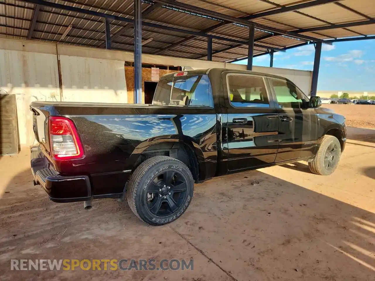 3 Фотография поврежденного автомобиля 1C6RRFFG7RN228671 RAM 1500 2024