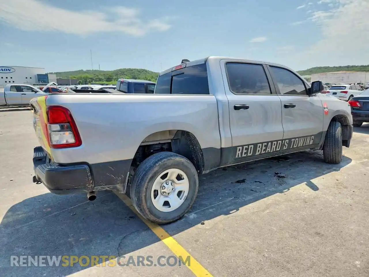 3 Photograph of a damaged car 1C6RRFGGXRN189167 RAM 1500 2024