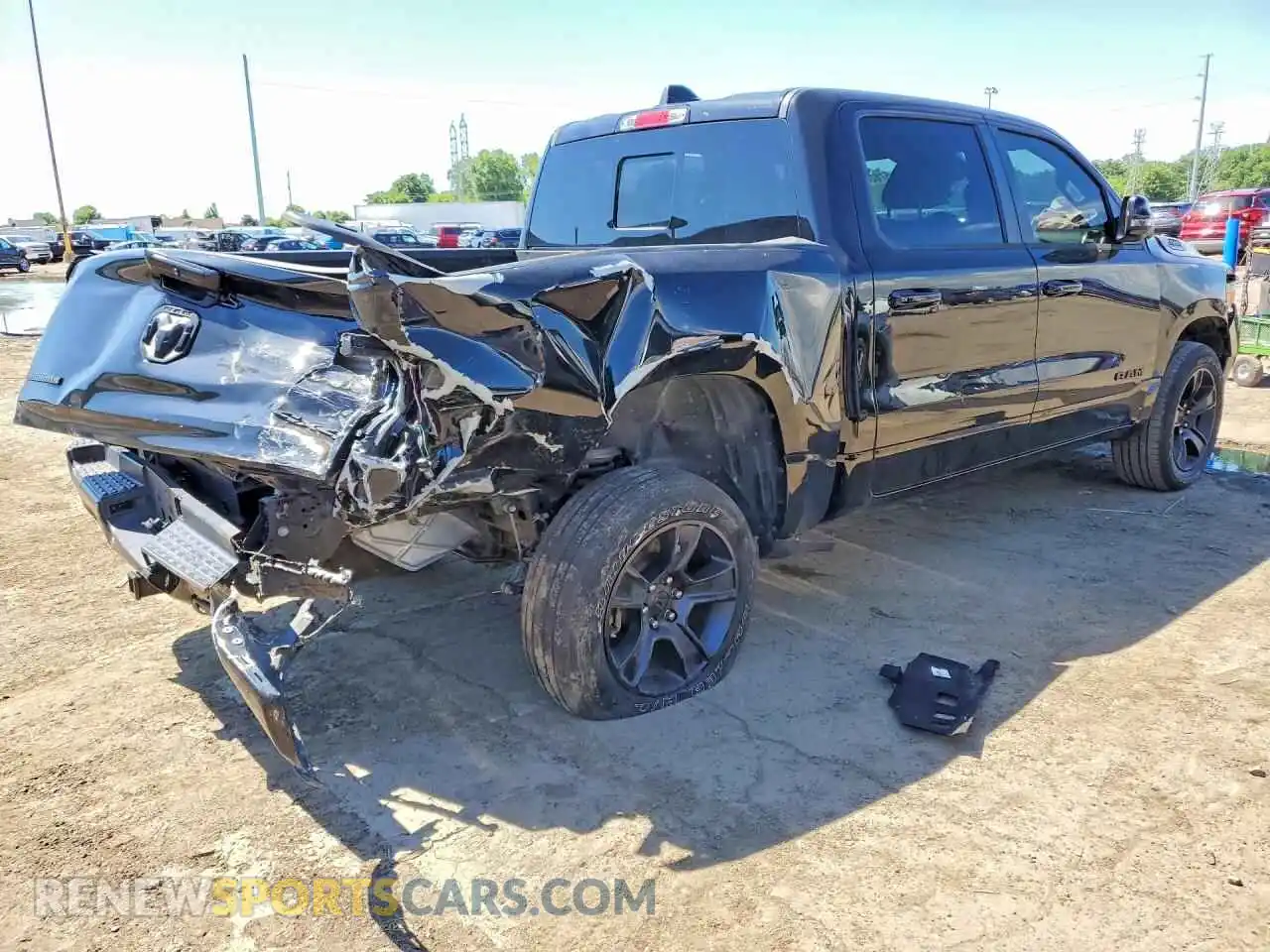 3 Фотография поврежденного автомобиля 1C6SRFFT2RN195819 RAM 1500 2024