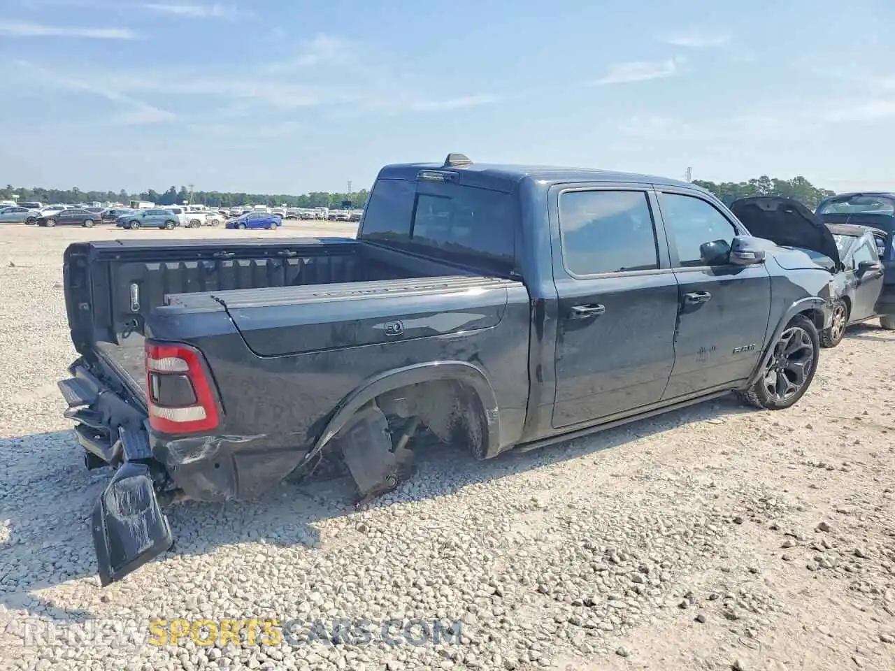 3 Photograph of a damaged car 1C6SRFHT3RN105736 RAM 1500 2024