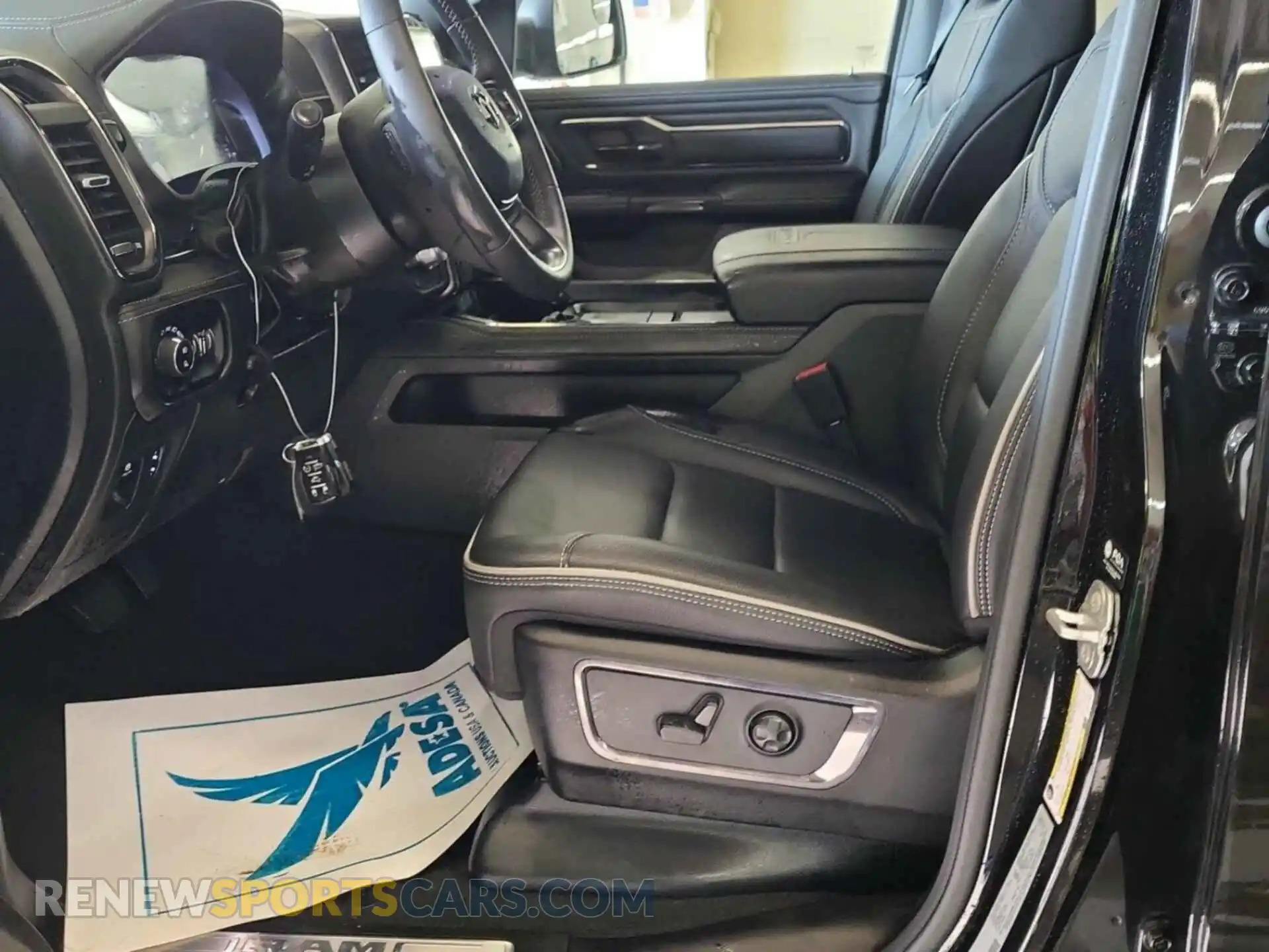 3 Photograph of a damaged car 1C6SRFHT5RN157899 RAM 1500 2024