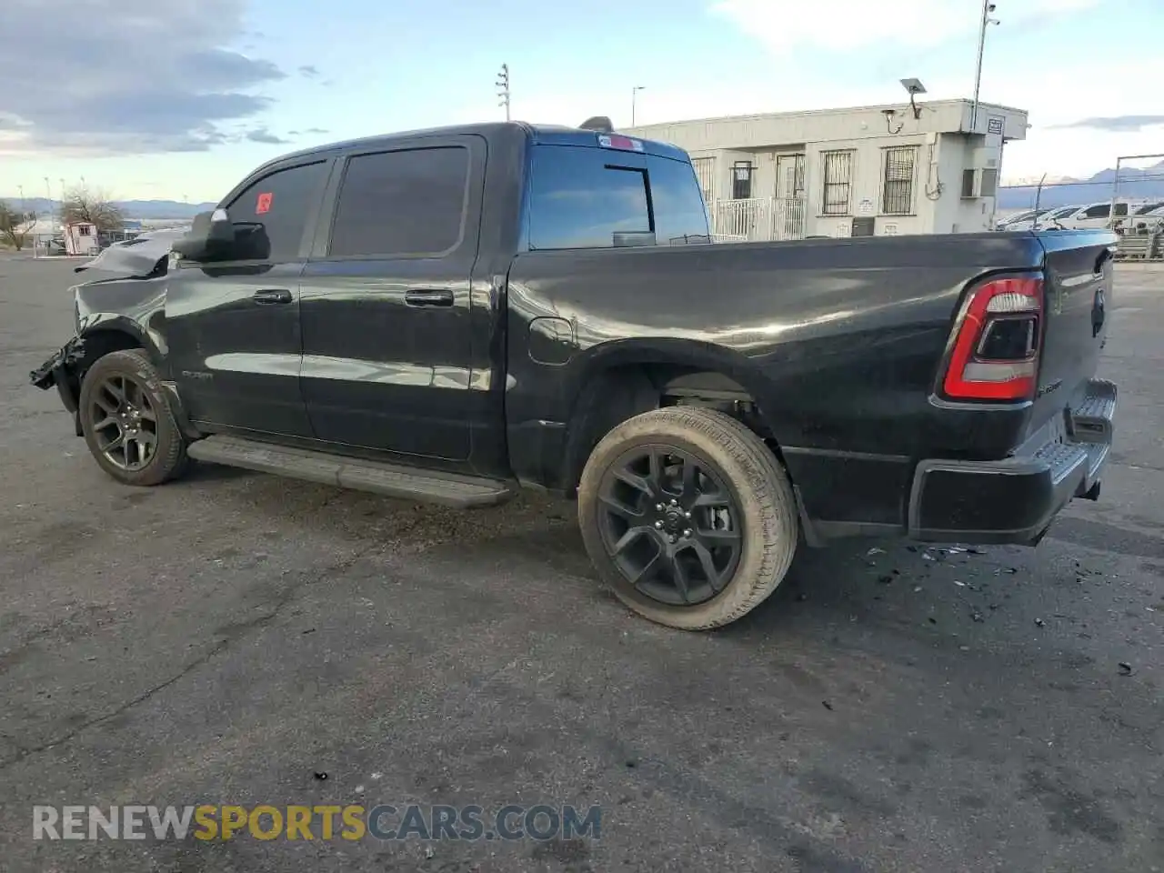 2 Photograph of a damaged car 1C6SRFJT1RN116051 RAM 1500 2024