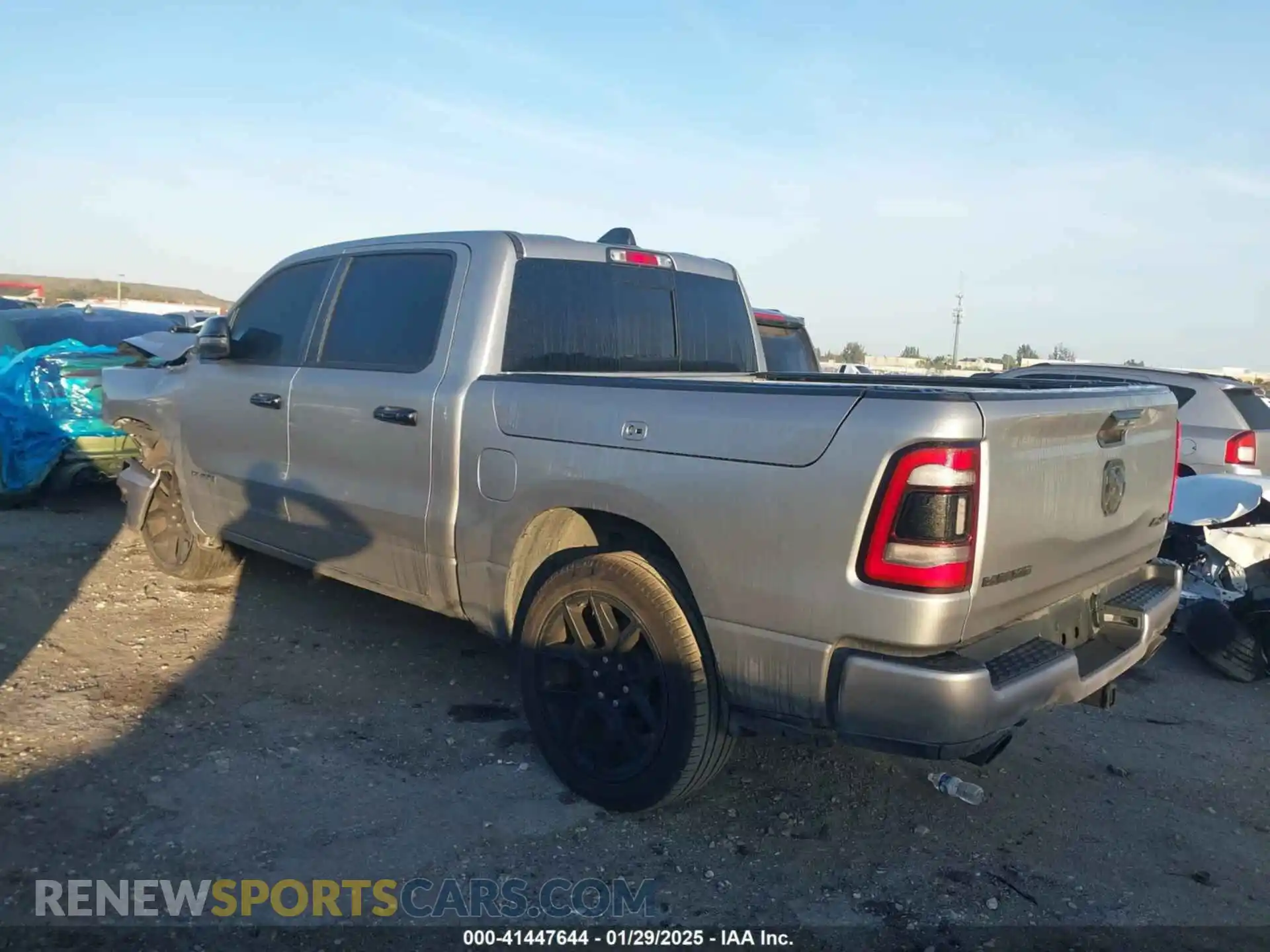 3 Photograph of a damaged car 1C6SRFJT1RN130838 RAM 1500 2024