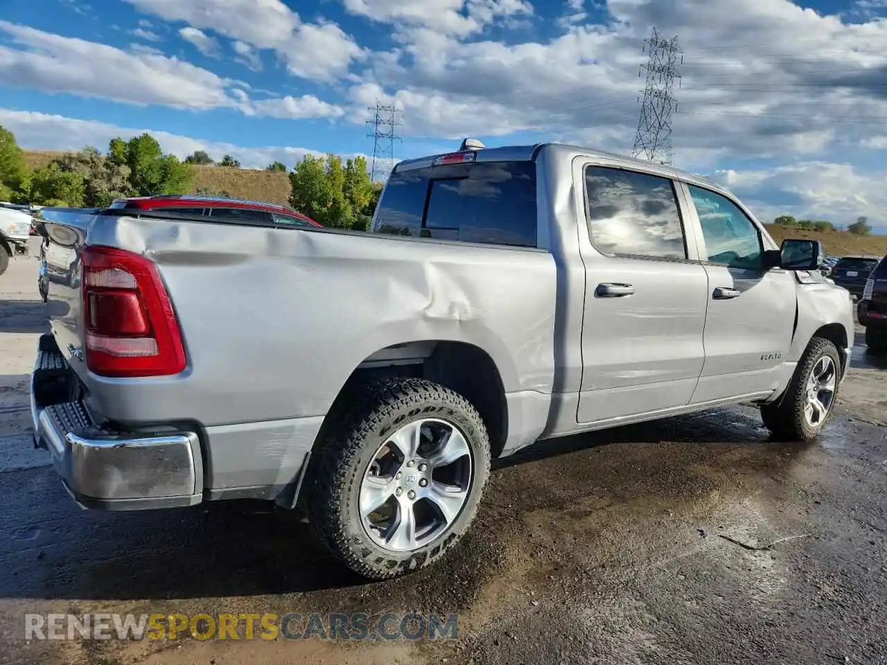 3 Photograph of a damaged car 1C6SRFJT1RN143752 RAM 1500 2024