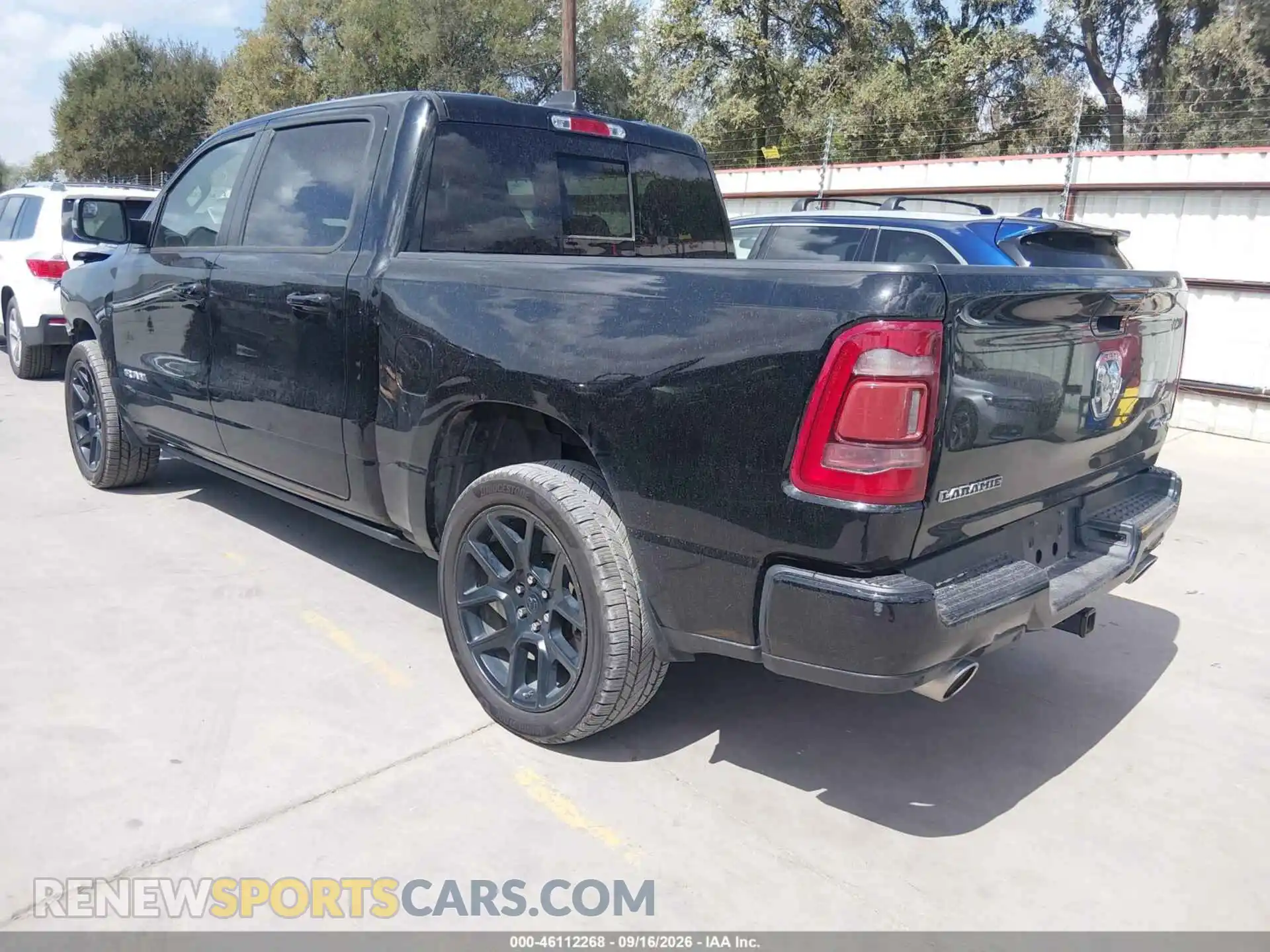 3 Photograph of a damaged car 1C6SRFJT1RN150281 RAM 1500 2024
