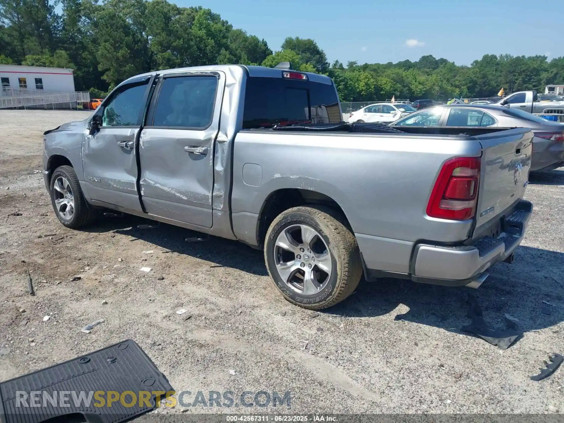 3 Photograph of a damaged car 1C6SRFJT2RN107679 RAM 1500 2024