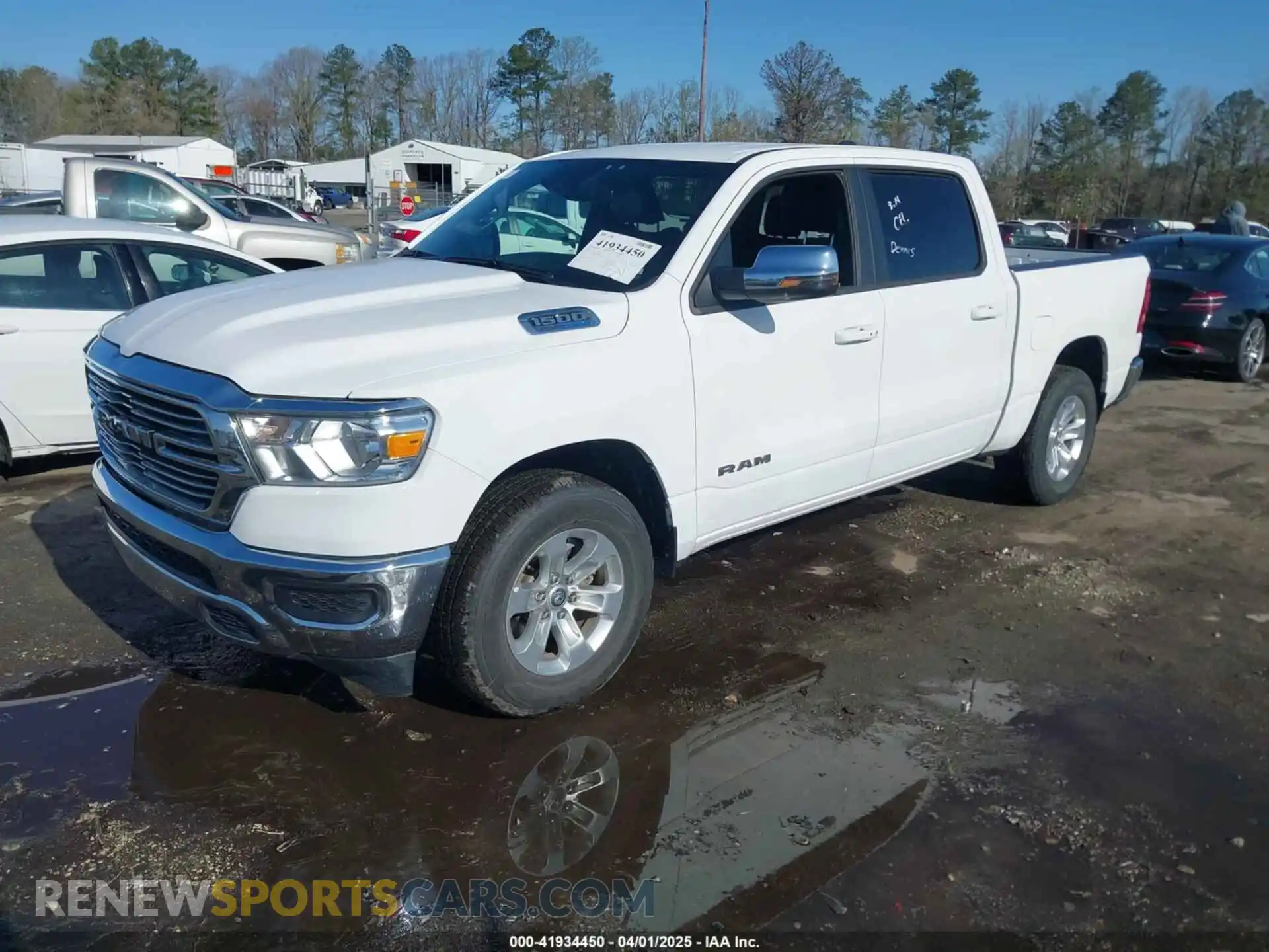 2 Photograph of a damaged car 1C6SRFJT7RN223993 RAM 1500 2024