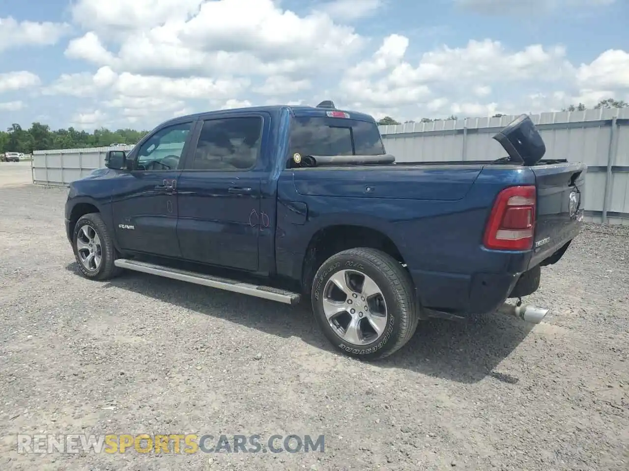 2 Photograph of a damaged car 1C6SRFJT8RN136443 RAM 1500 2024