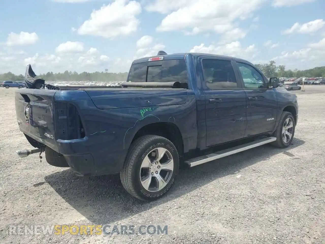 3 Photograph of a damaged car 1C6SRFJT8RN136443 RAM 1500 2024