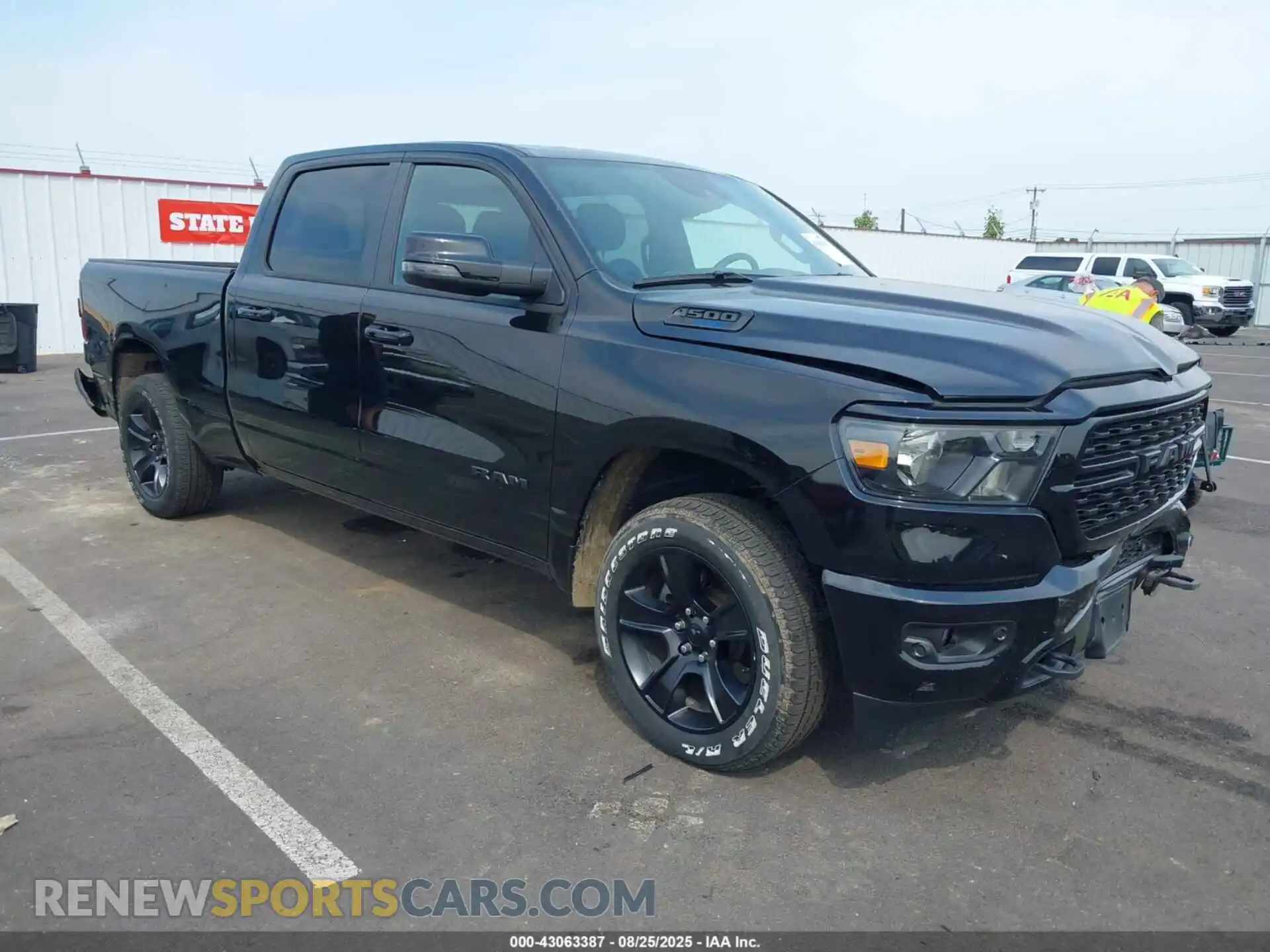 1 Photograph of a damaged car 1C6SRFMT9RN169317 RAM 1500 2024