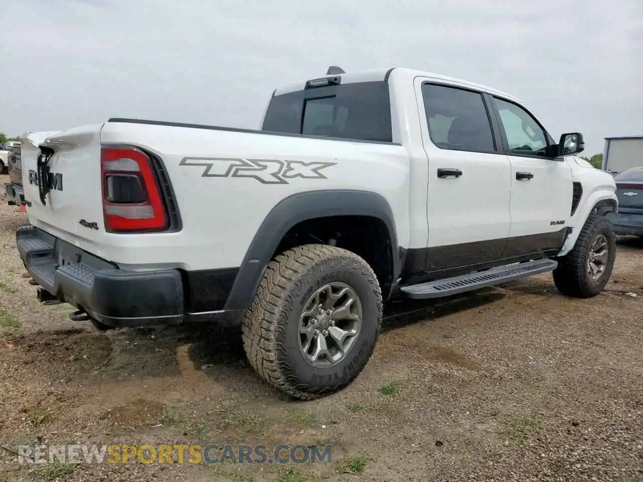 3 Photograph of a damaged car 1C6SRFU95RN170551 RAM 1500 2024