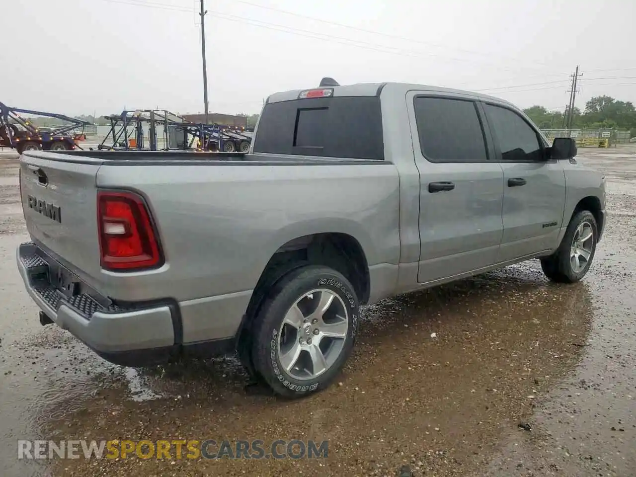 3 Photograph of a damaged car 1C6RREGG0SN552320 RAM 1500 2025