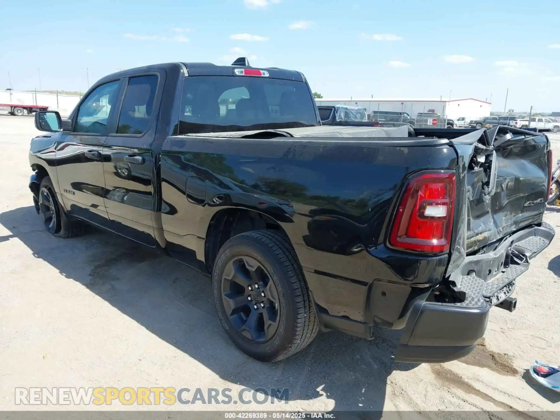 3 Photograph of a damaged car 1C6RRFCG4SN558262 RAM 1500 2025