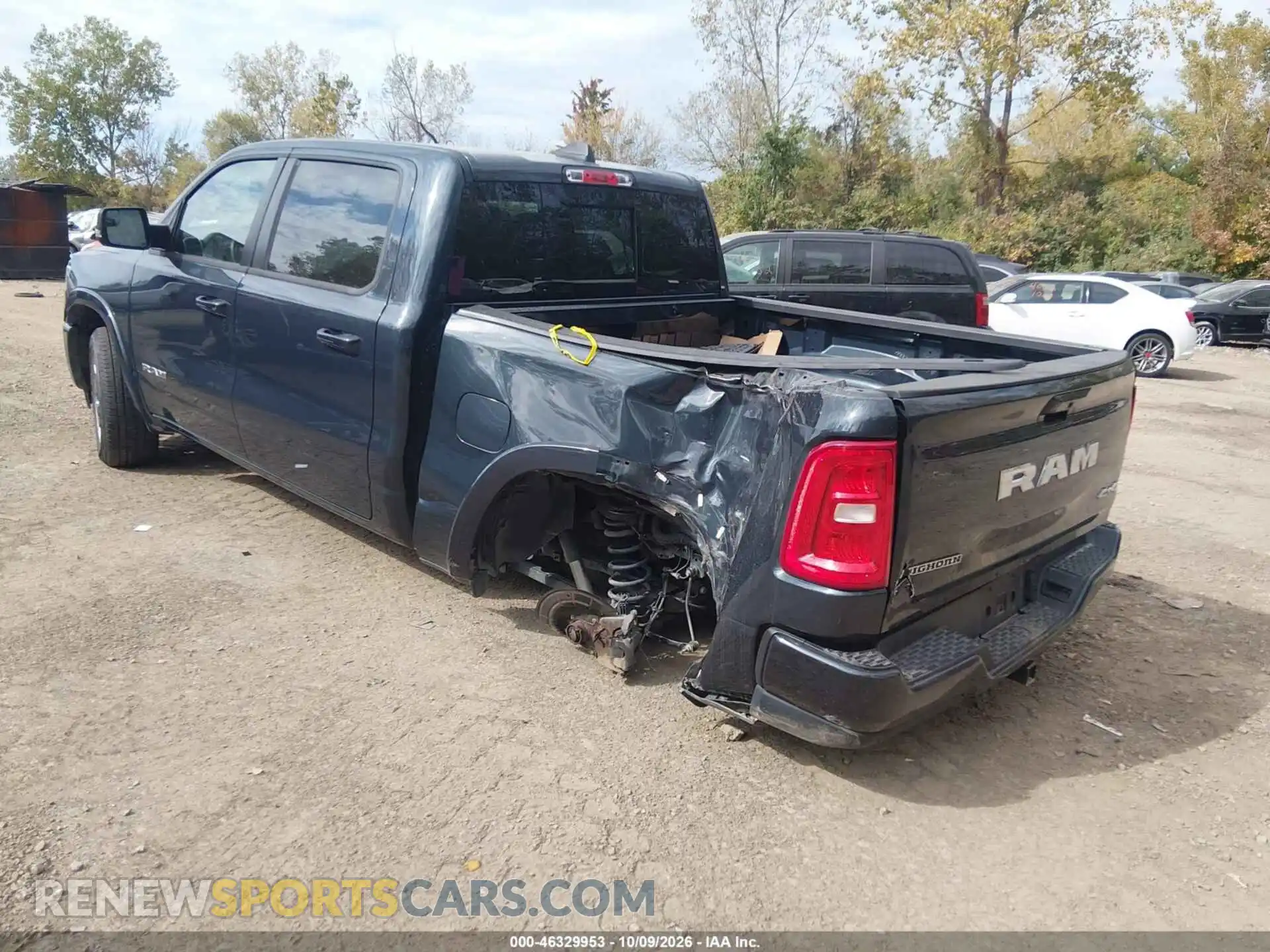 3 fotografías del automóvil dañado 1C6RRFFG9SN203339 RAM 1500 2025