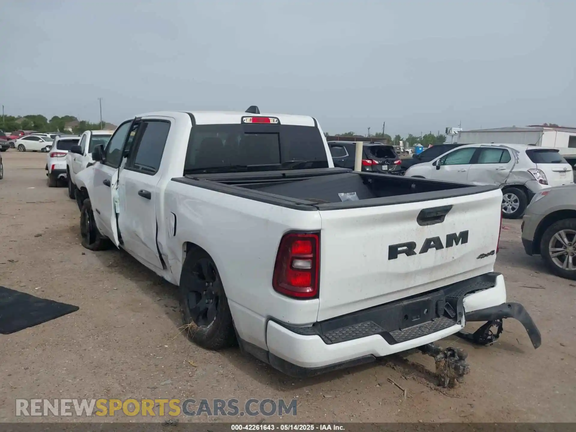 3 Photograph of a damaged car 1C6RRFGG2SN572641 RAM 1500 2025