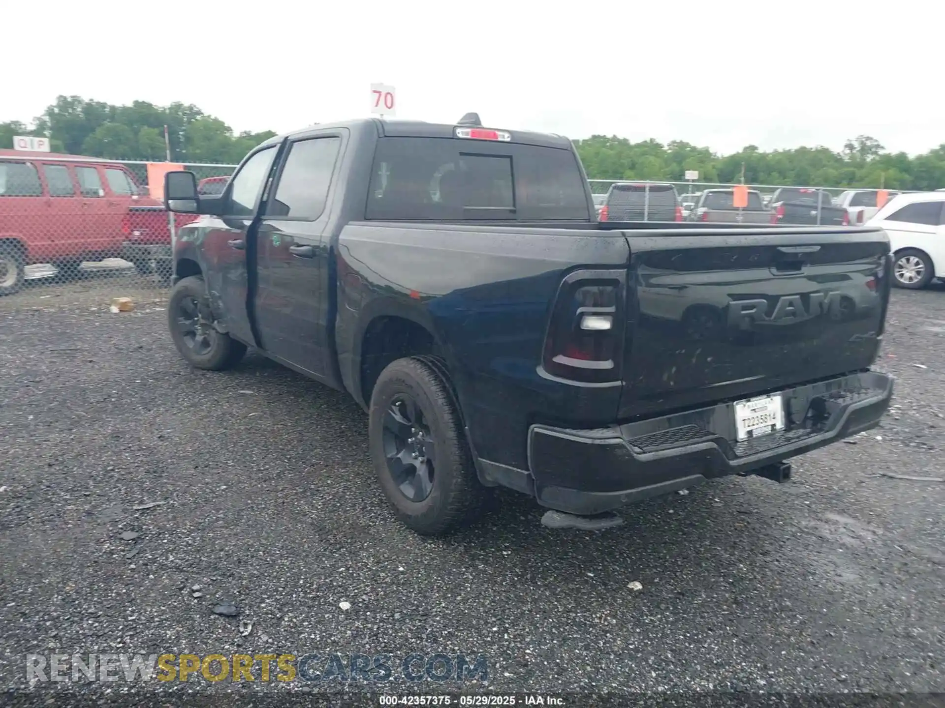 3 Photograph of a damaged car 1C6RRFGG7SN711582 RAM 1500 2025