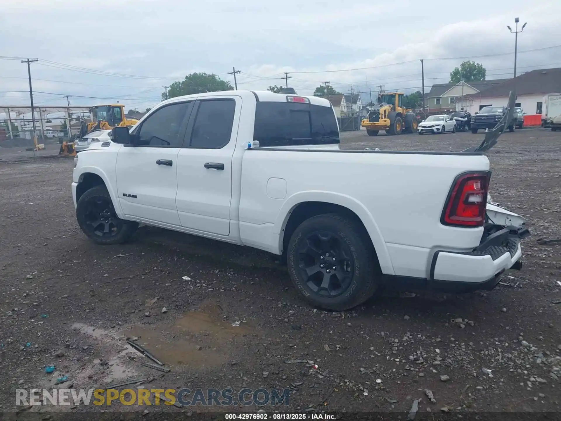 3 Photograph of a damaged car 1C6SRFBP5SN523328 RAM 1500 2025