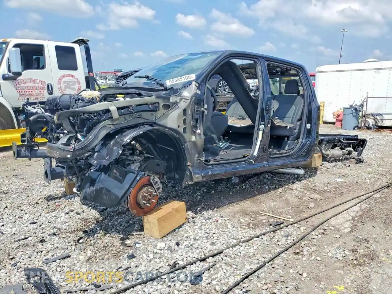 1 fotografías del automóvil dañado 1C6SRFFP0SN529077 RAM 1500 2025