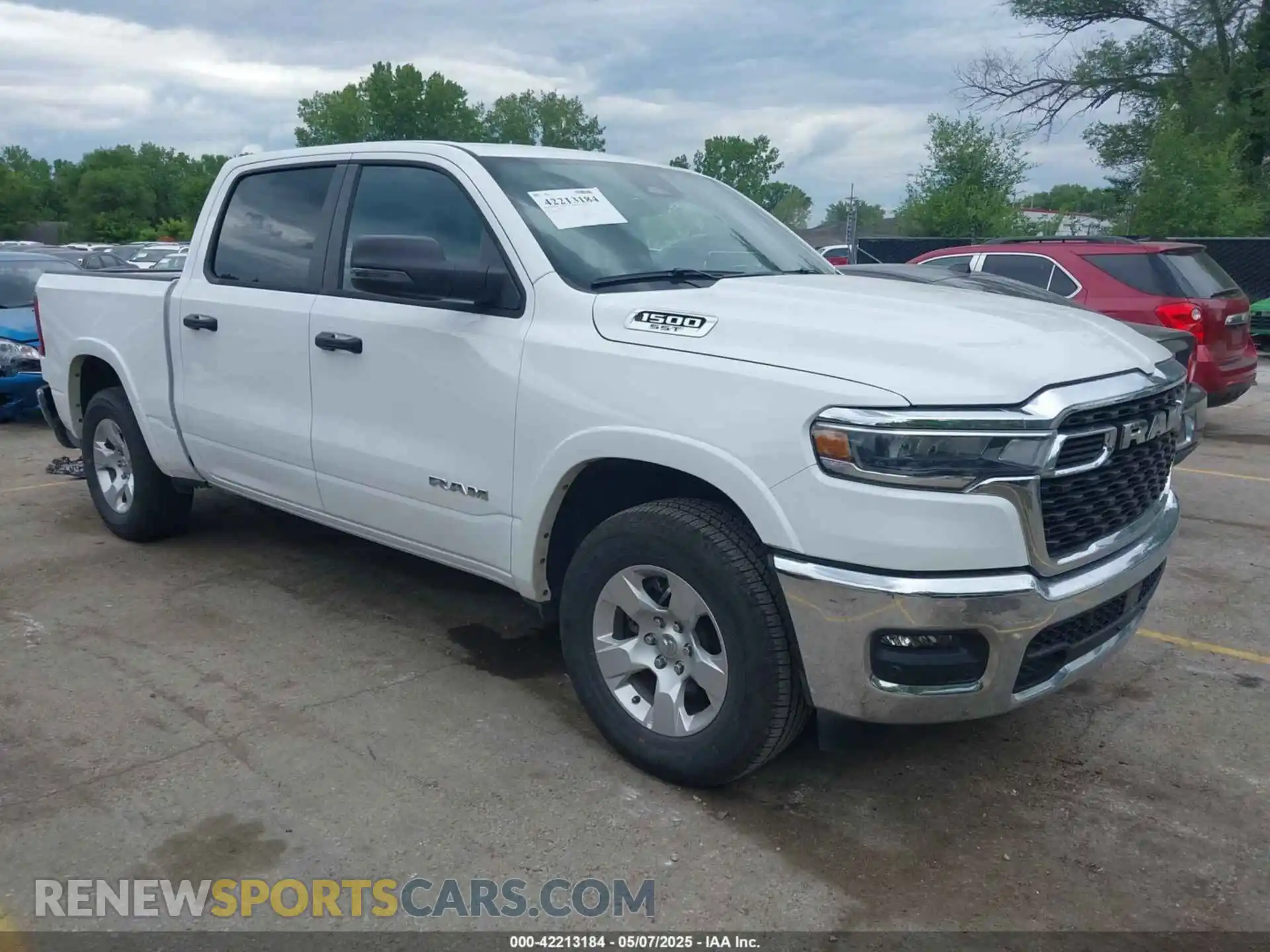 1 Photograph of a damaged car 1C6SRFFP4SN562194 RAM 1500 2025