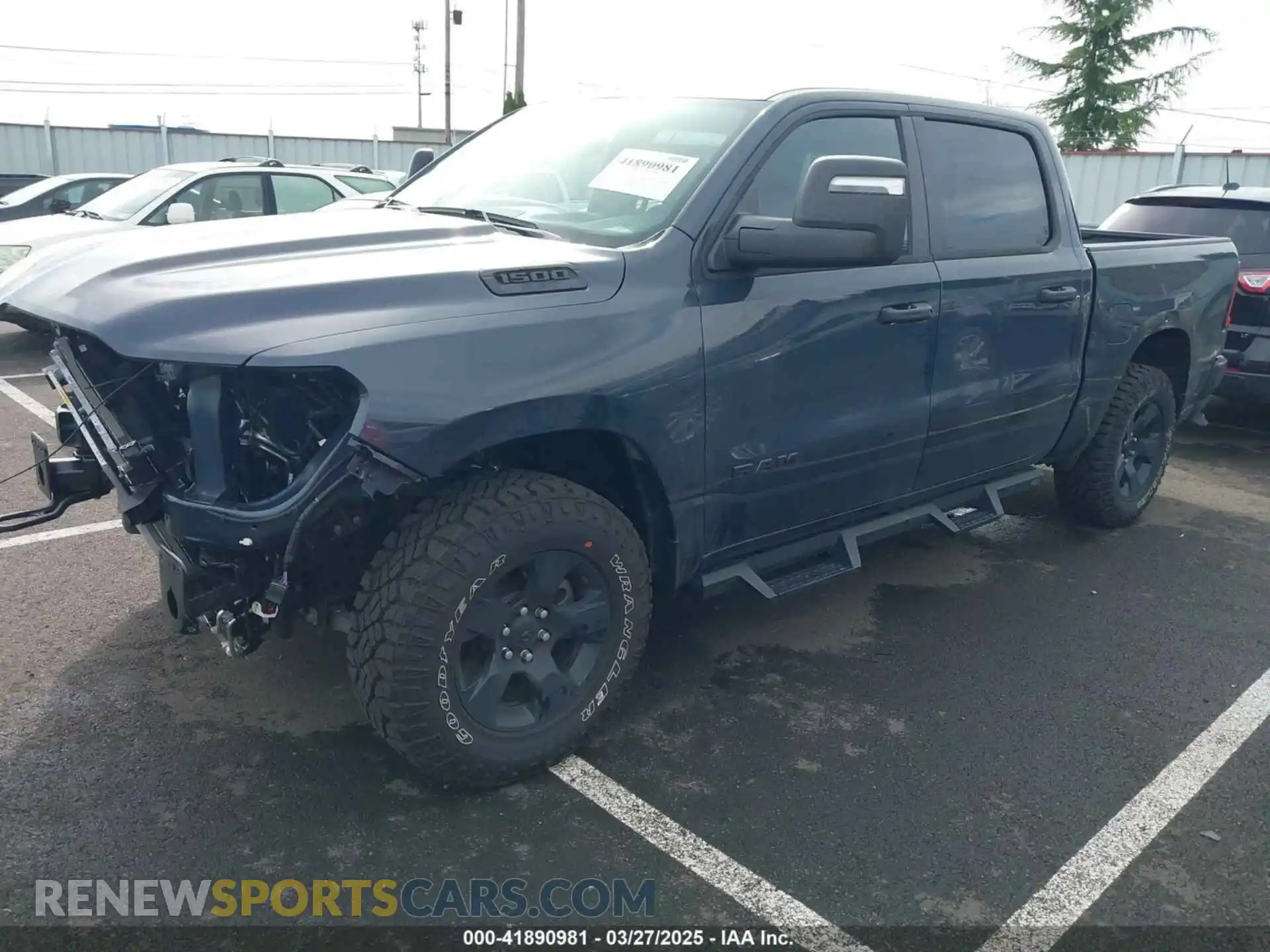 2 Photograph of a damaged car 1C6SRFGP4SN628564 RAM 1500 2025
