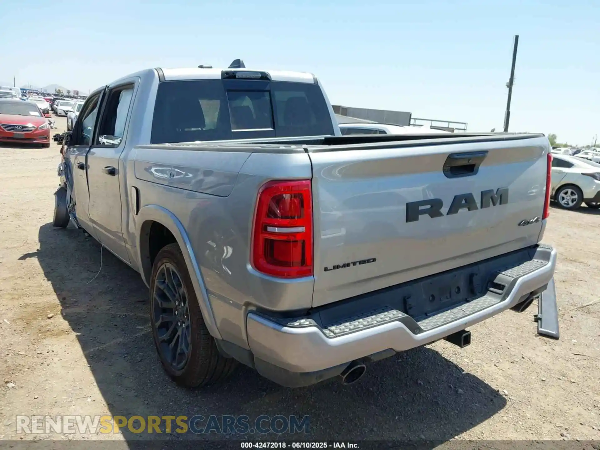 3 Photograph of a damaged car 1C6SRFHP8SN635113 RAM 1500 2025