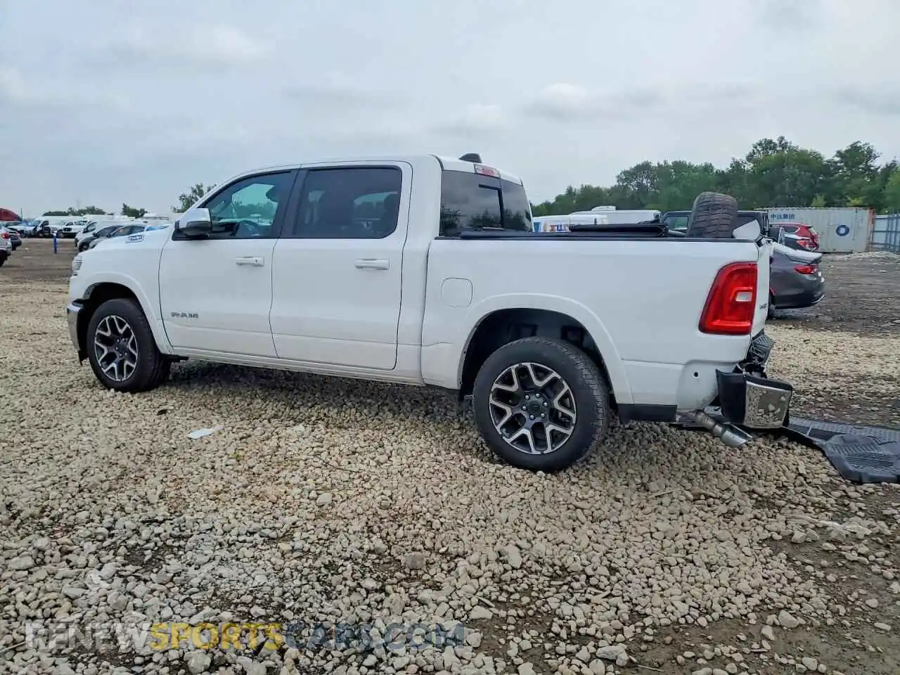 2 Photograph of a damaged car 1C6SRFJP2SN567594 RAM 1500 2025