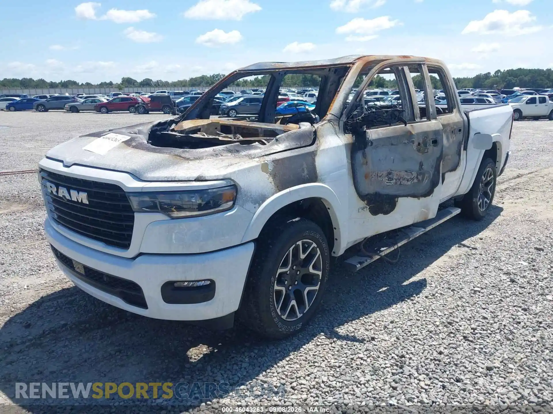 2 Photograph of a damaged car 1C6SRFJP9SN582190 RAM 1500 2025