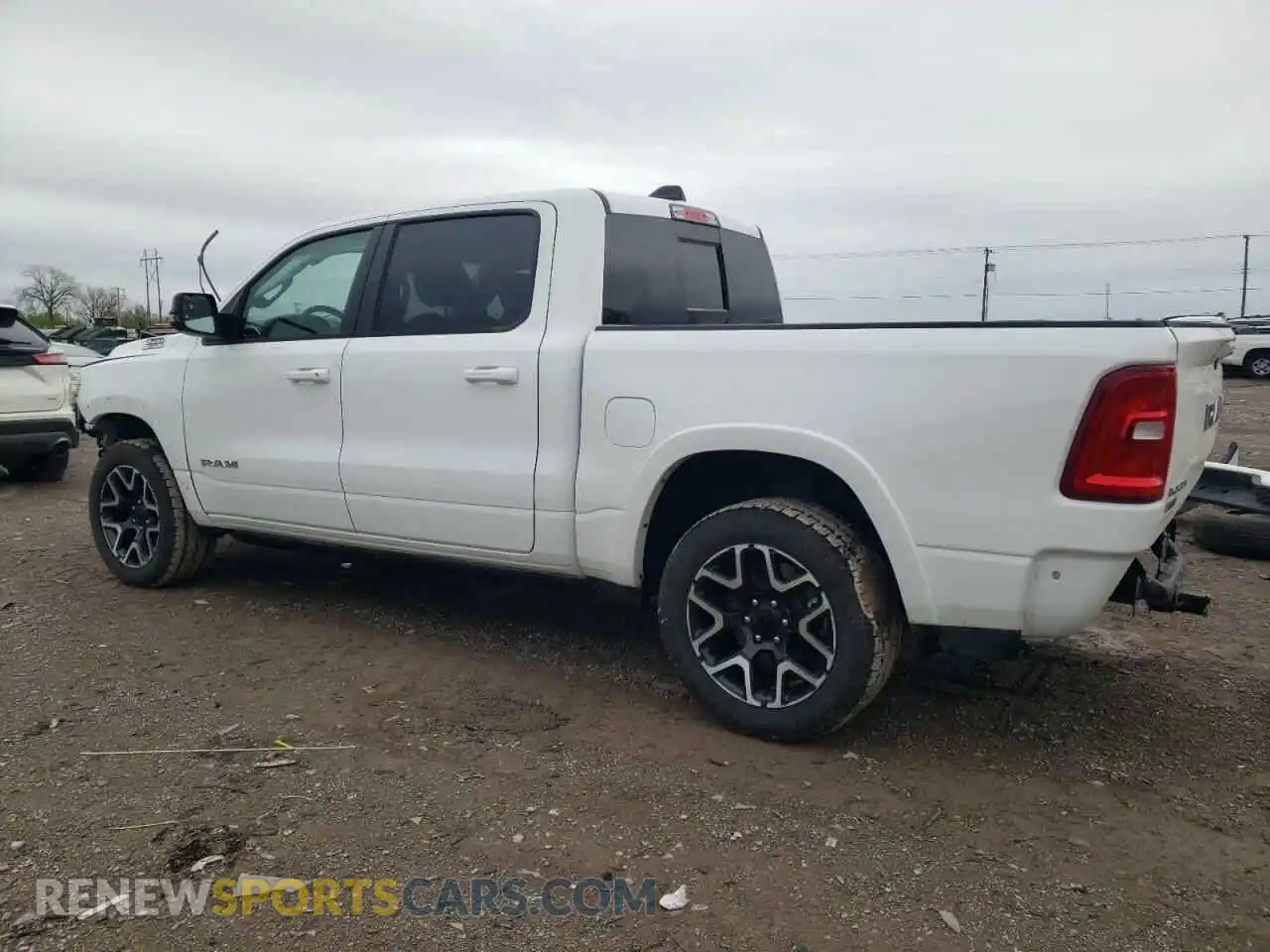 2 Photograph of a damaged car 1C6SRFJP9SN640928 RAM 1500 2025
