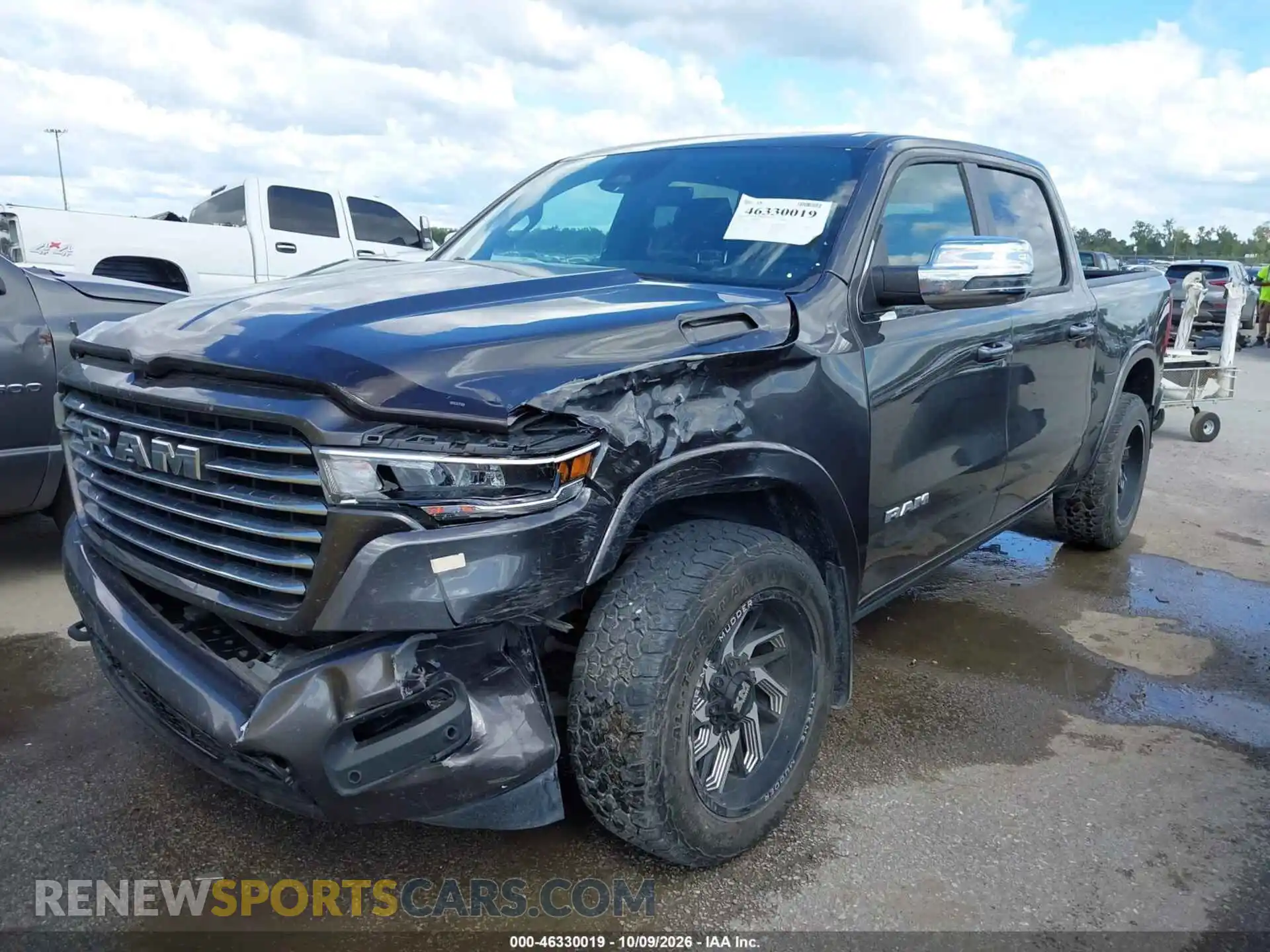 2 fotografías del automóvil dañado 1C6SRFJP9SN641853 RAM 1500 2025