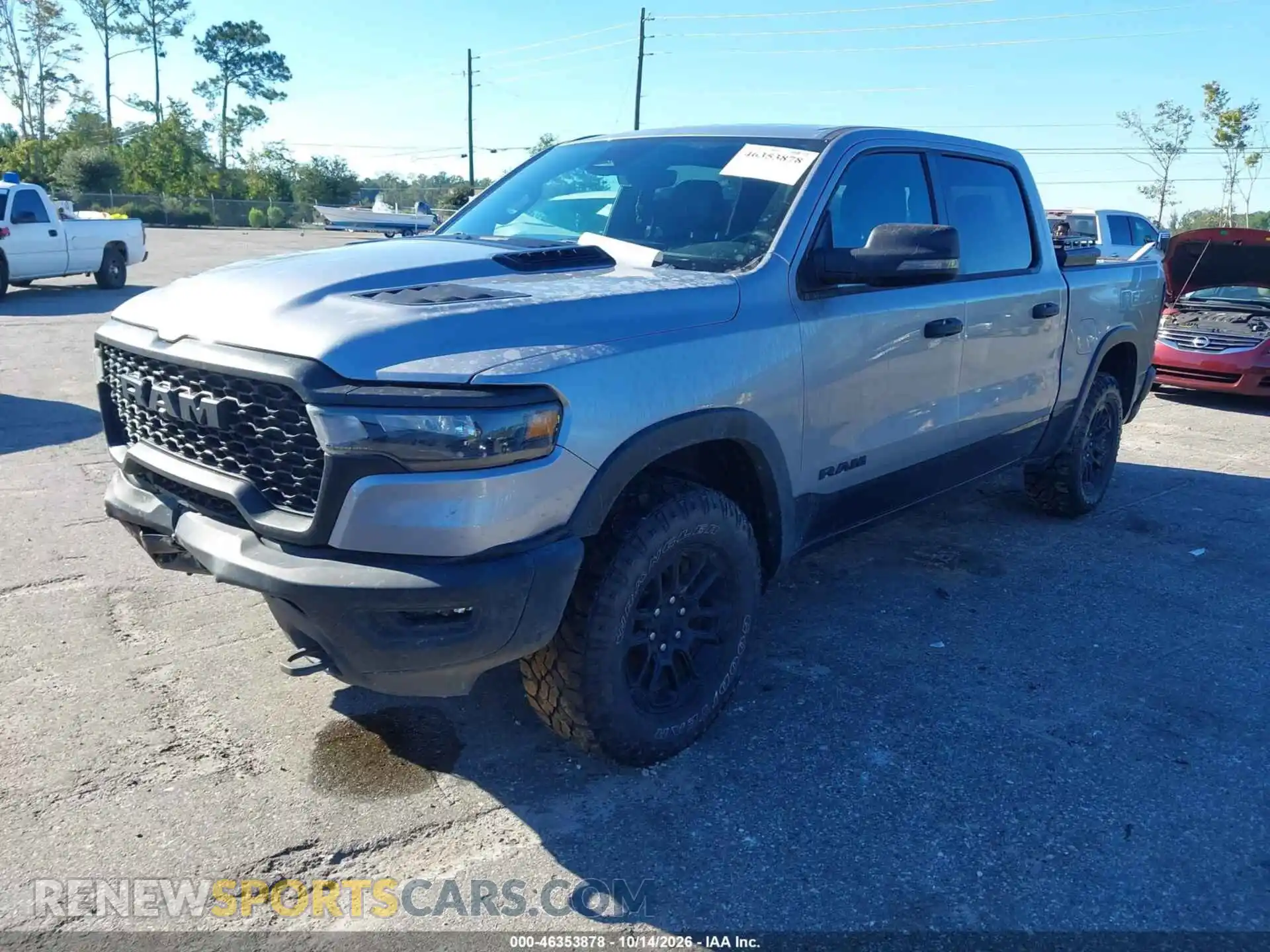 2 fotografías del automóvil dañado 1C6SRFLP4SN578397 RAM 1500 2025