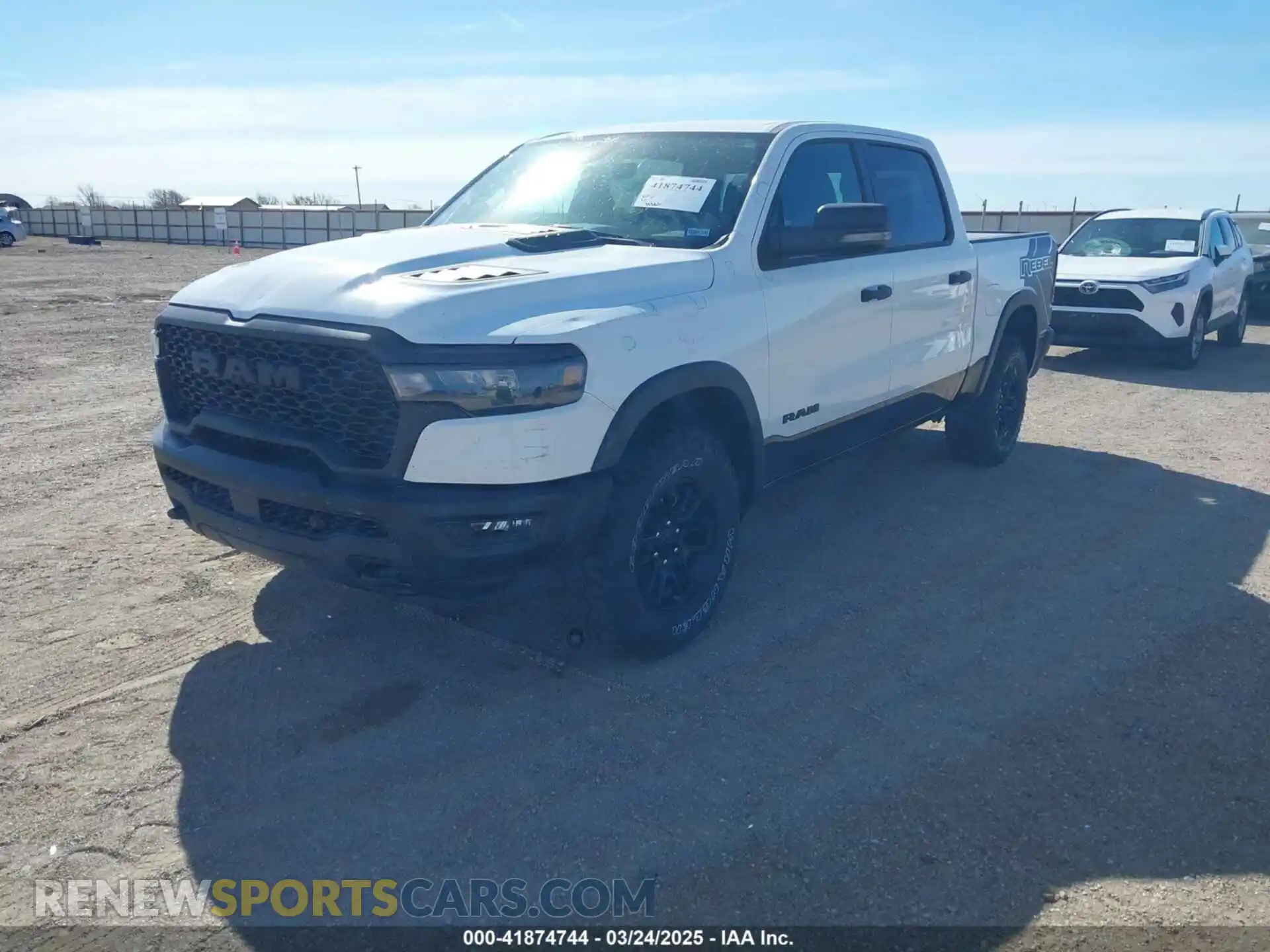 2 Photograph of a damaged car 1C6SRFLPXSN570384 RAM 1500 2025