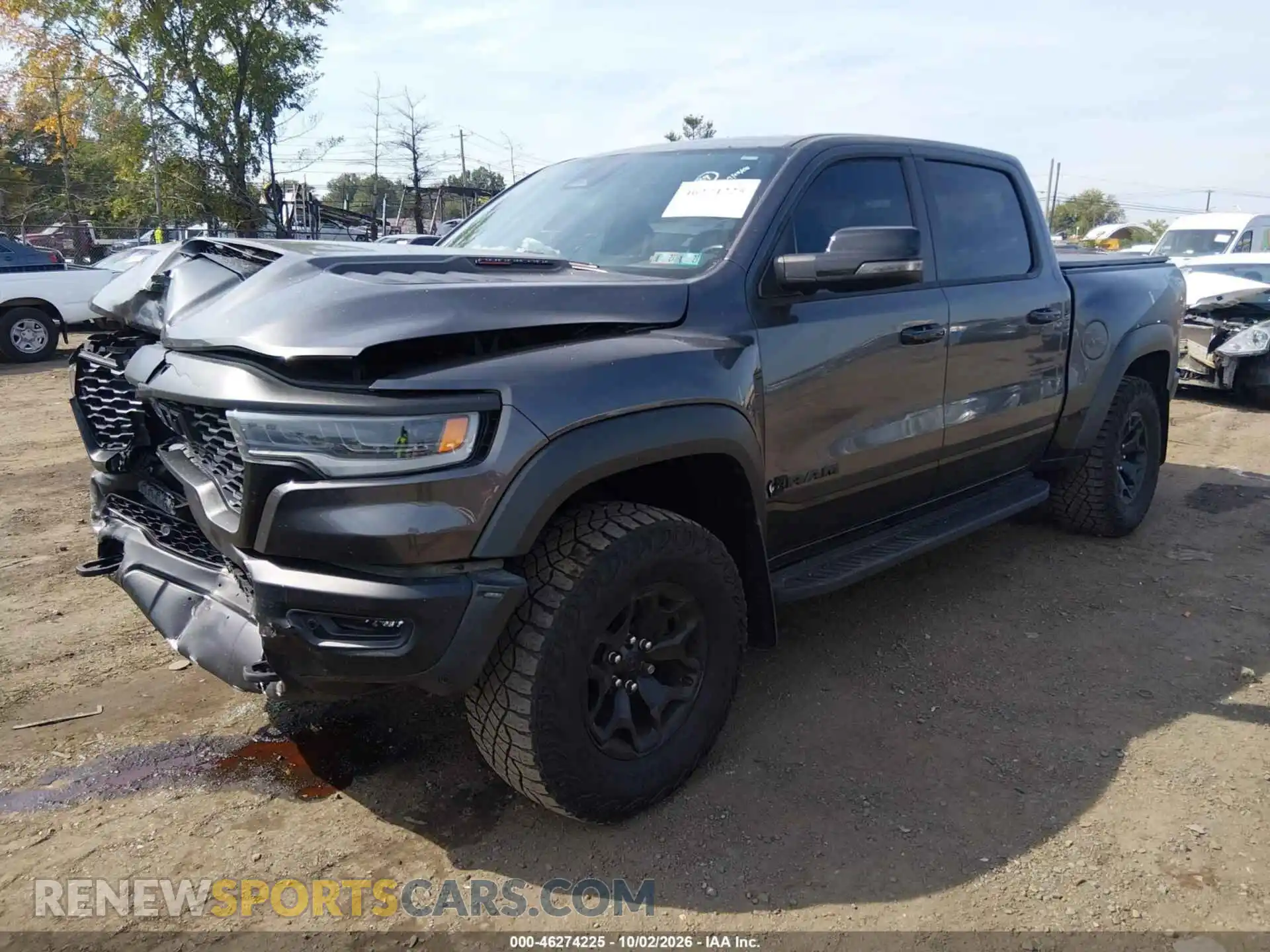 2 Photograph of a damaged car 1C6SRFUP2SN654911 RAM 1500 2025