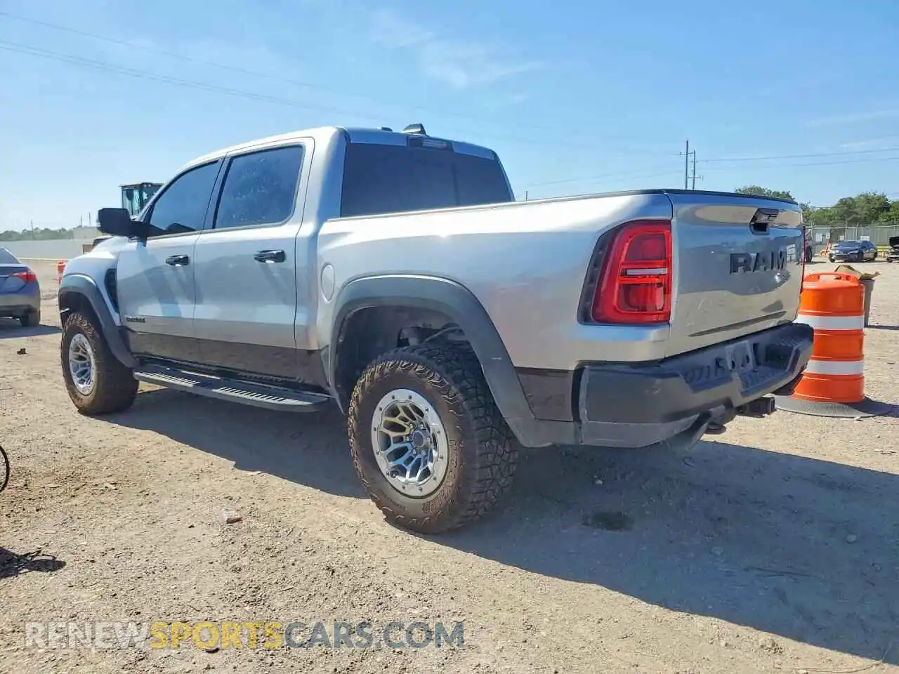 2 Photograph of a damaged car 1C6SRFUP5SN573434 RAM 1500 2025