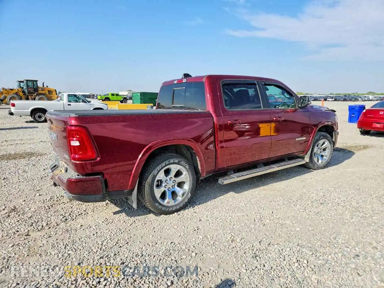 3 fotografías del automóvil dañado 1C6SRFFP9TN173536 RAM 1500 2026