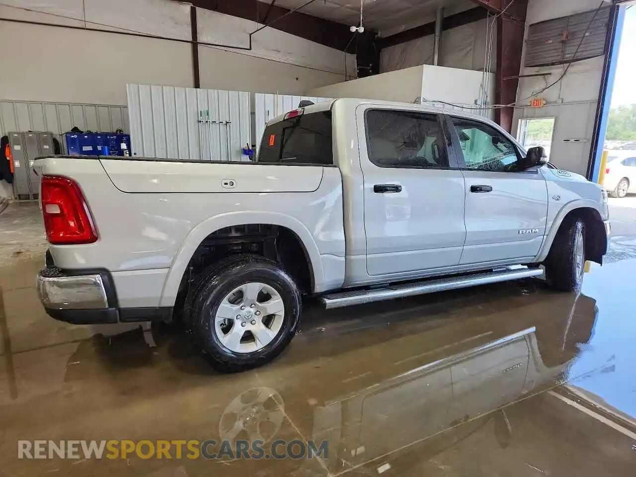 3 Photograph of a damaged car 1C6SRFFT7TN382643 RAM 1500 2026