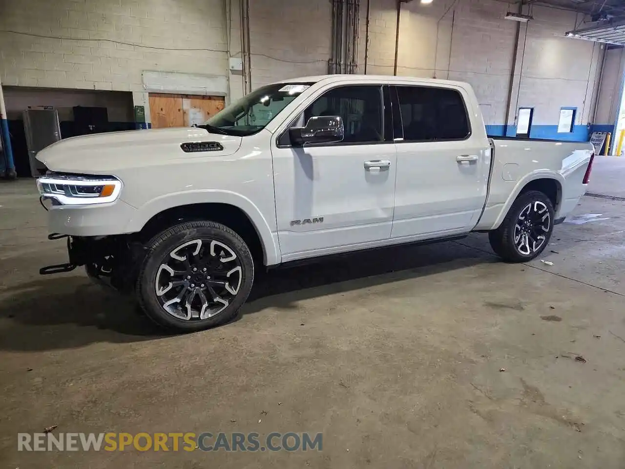 1 Фотография поврежденного автомобиля 1C6SRFHP9TN405470 RAM 1500 2026