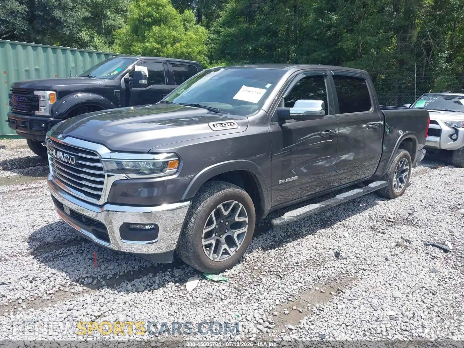 2 Фотография поврежденного автомобиля 1C6SRFJP3TN197922 RAM 1500 2026