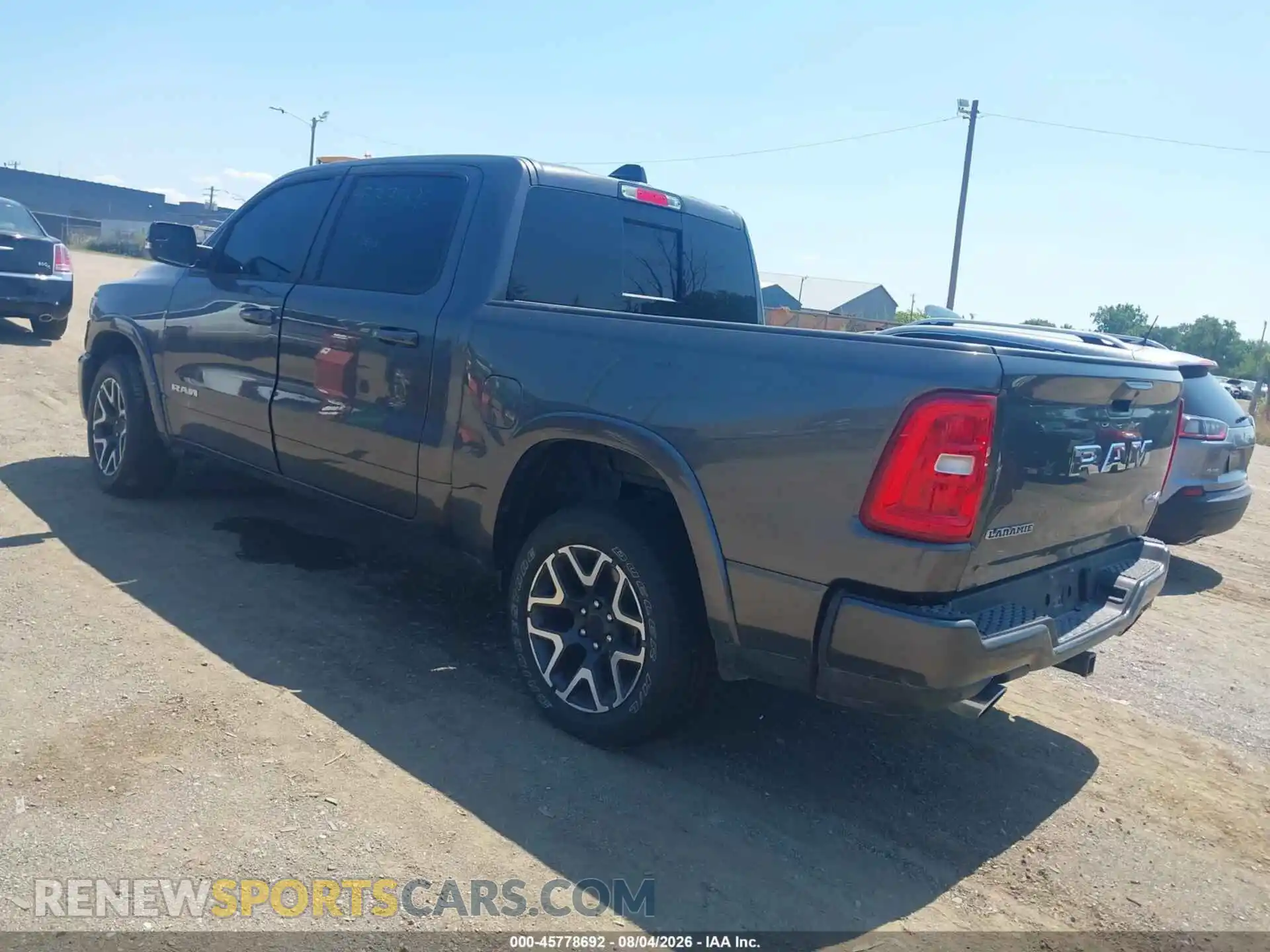 3 Photograph of a damaged car 1C6SRFJP7TN157715 RAM 1500 2026