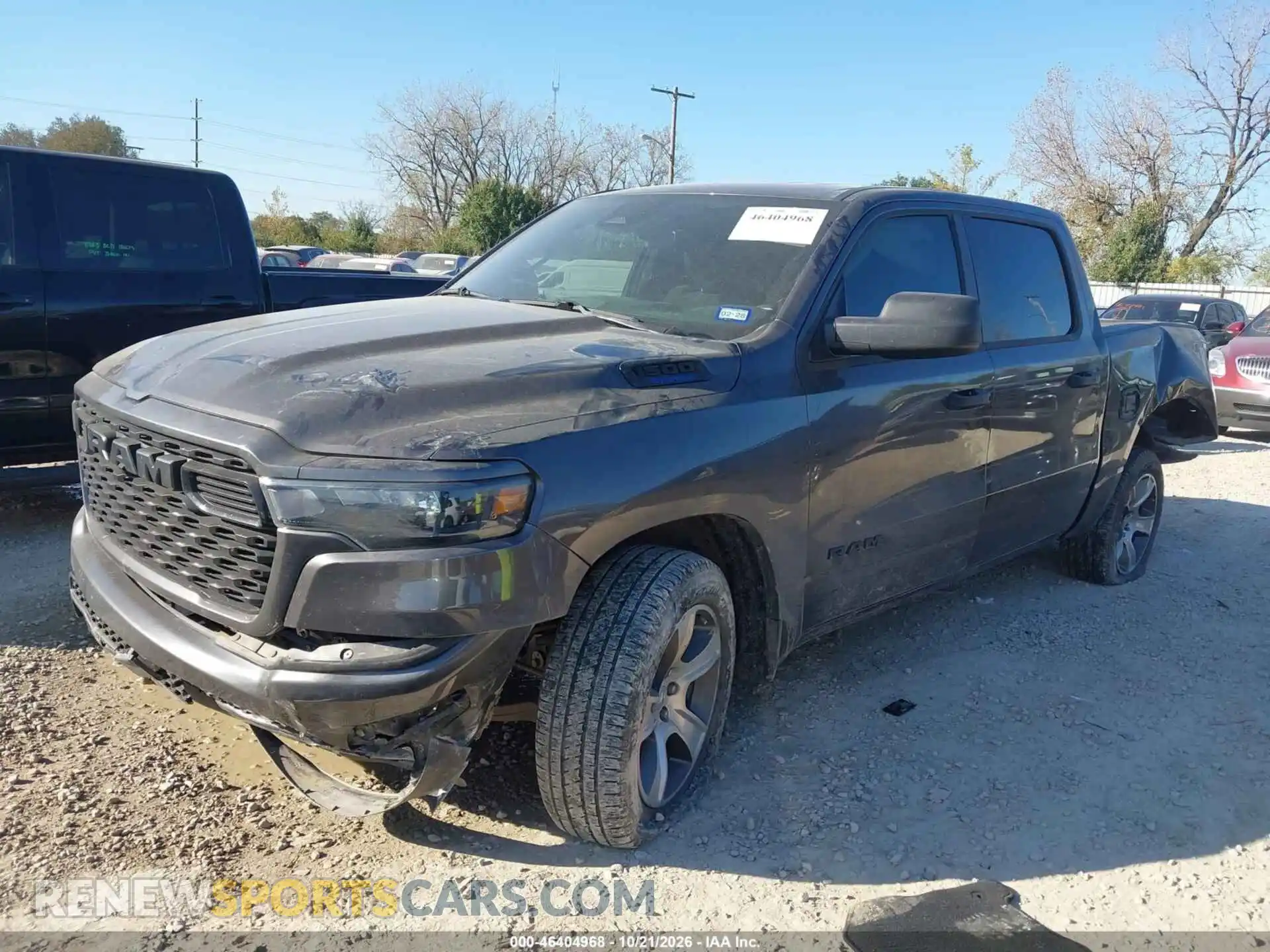 2 fotografías del automóvil dañado 3C6RREGG1T4169580 RAM 1500 2026