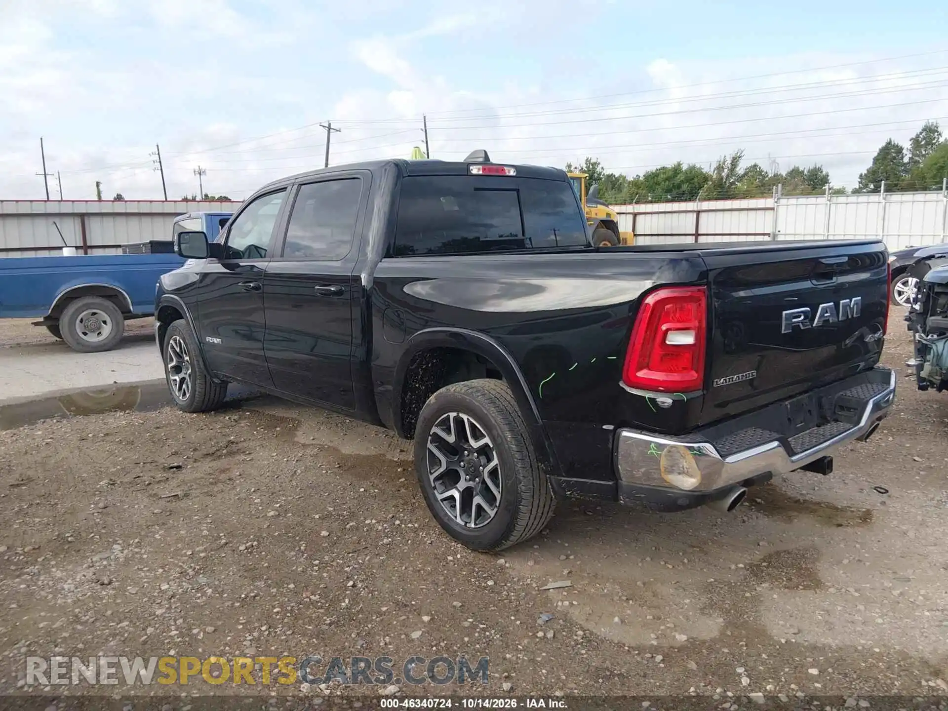 3 Фотография поврежденного автомобиля 3C6SRFJP6T4180901 RAM 1500 2026