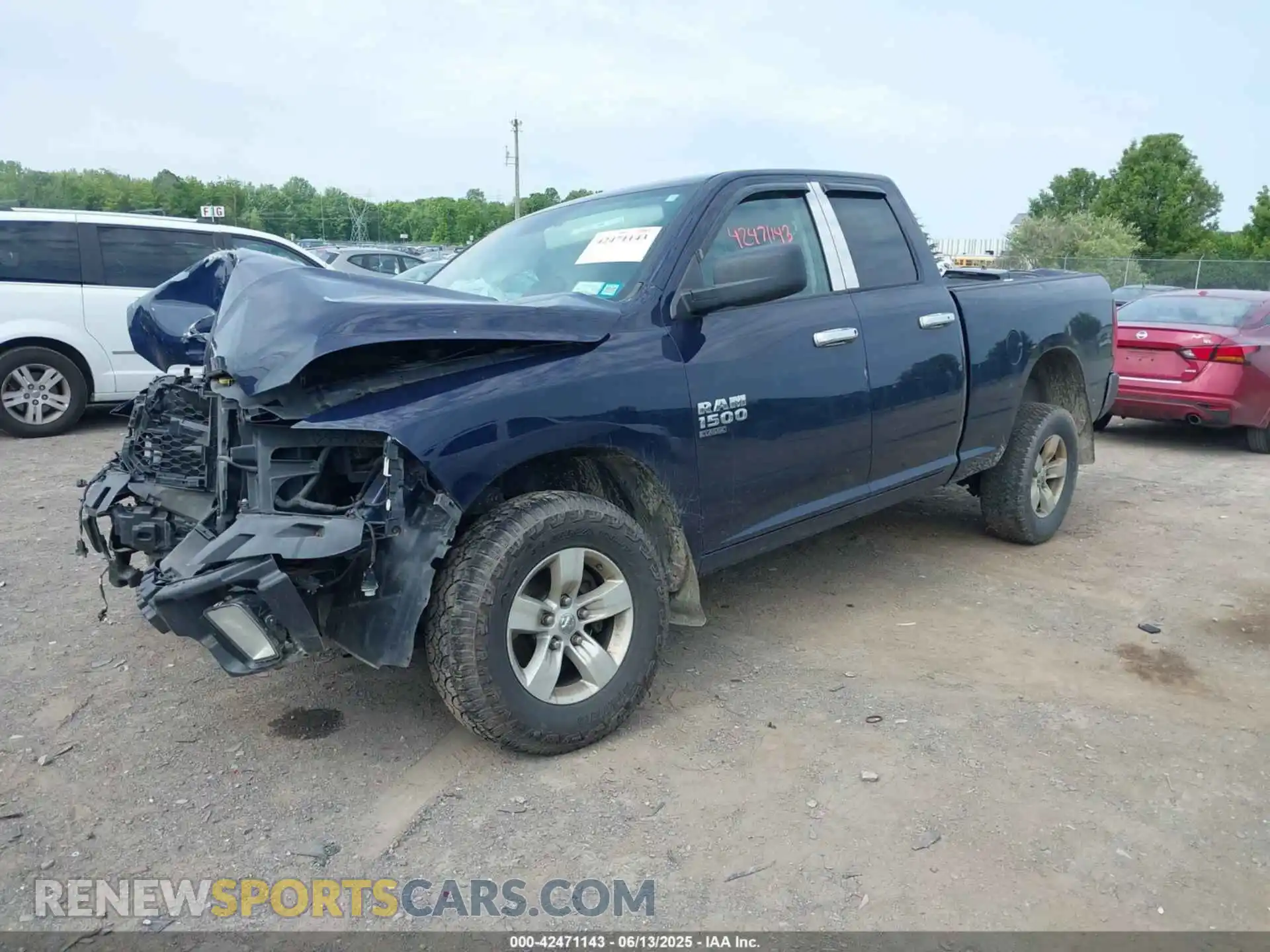 2 Фотография поврежденного автомобиля 1C6RR7FG7KS520608 RAM 1500 CLASSIC 2019