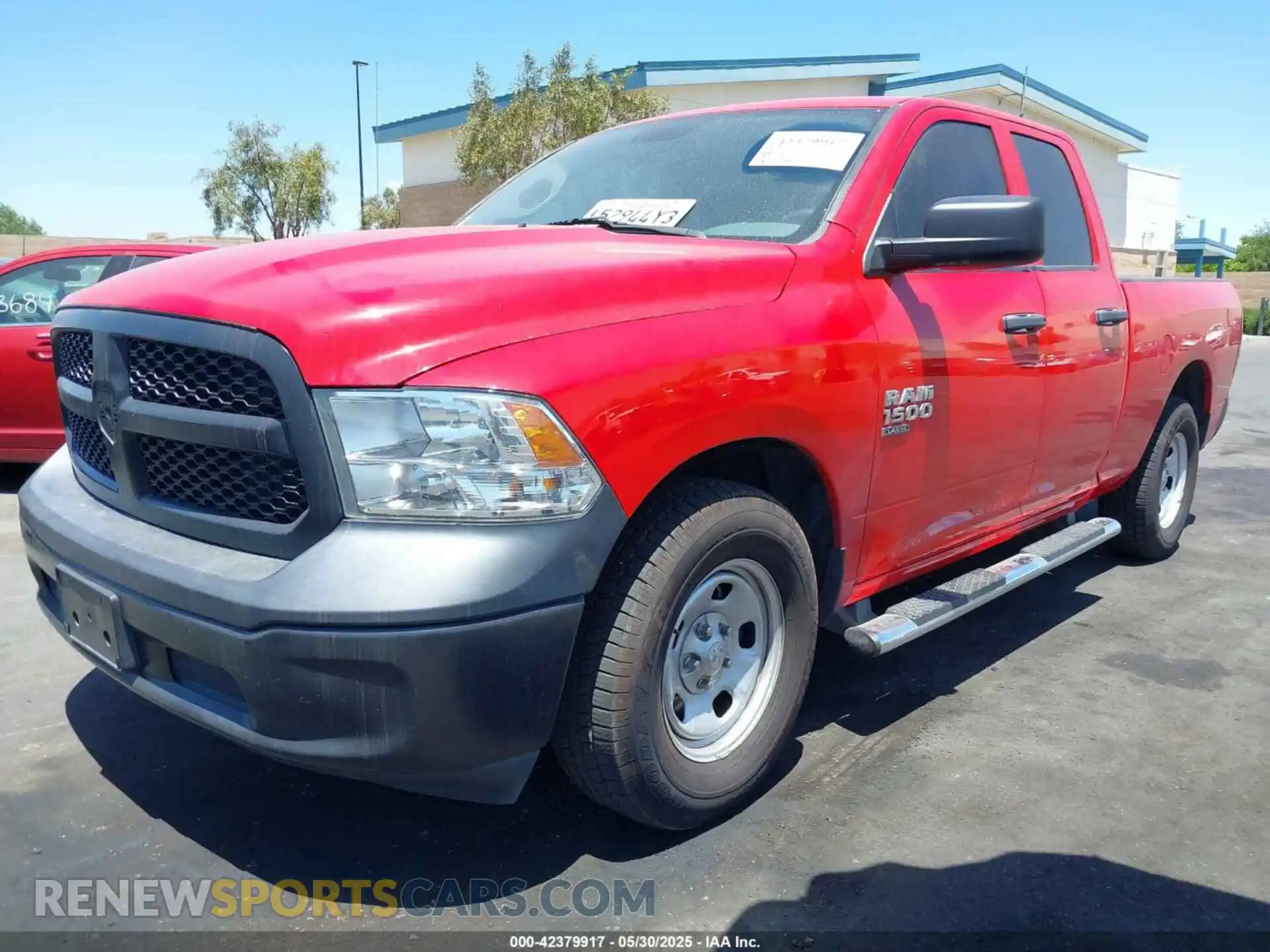 2 Photograph of a damaged car 1C6RR6FG2LS139342 RAM 1500 CLASSIC 2020