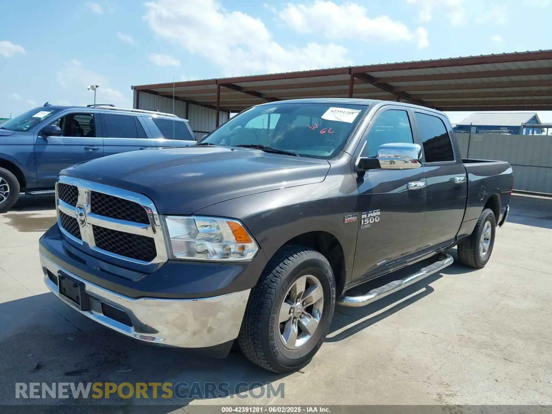 2 Photograph of a damaged car 1C6RR6TT0LS124145 RAM 1500 CLASSIC 2020
