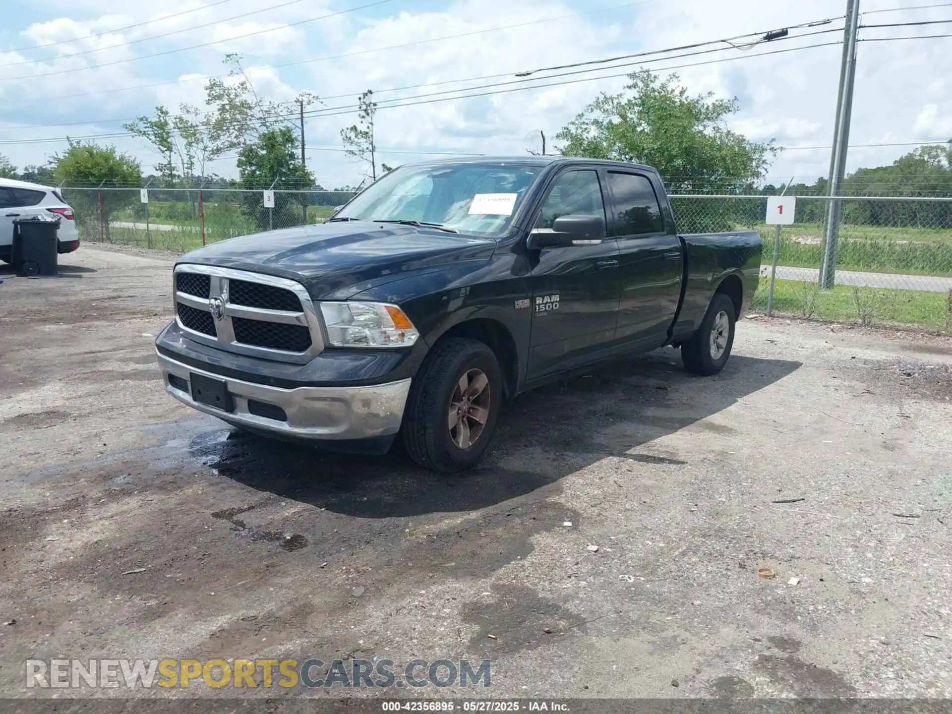 2 Photograph of a damaged car 1C6RR6TT0LS135260 RAM 1500 CLASSIC 2020