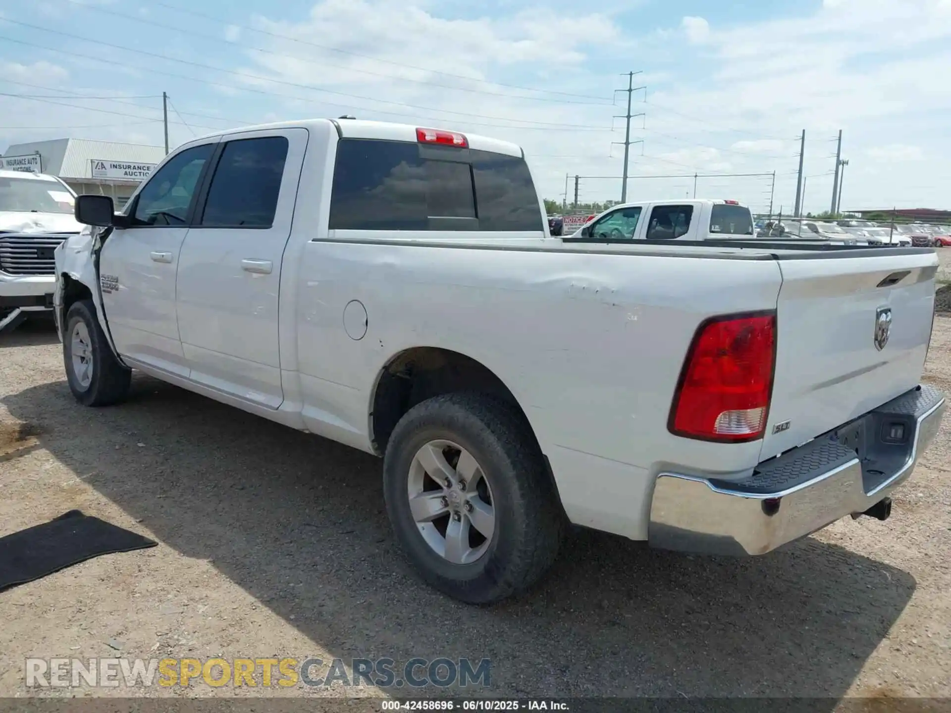 3 Photograph of a damaged car 1C6RR6TT3LS102642 RAM 1500 CLASSIC 2020