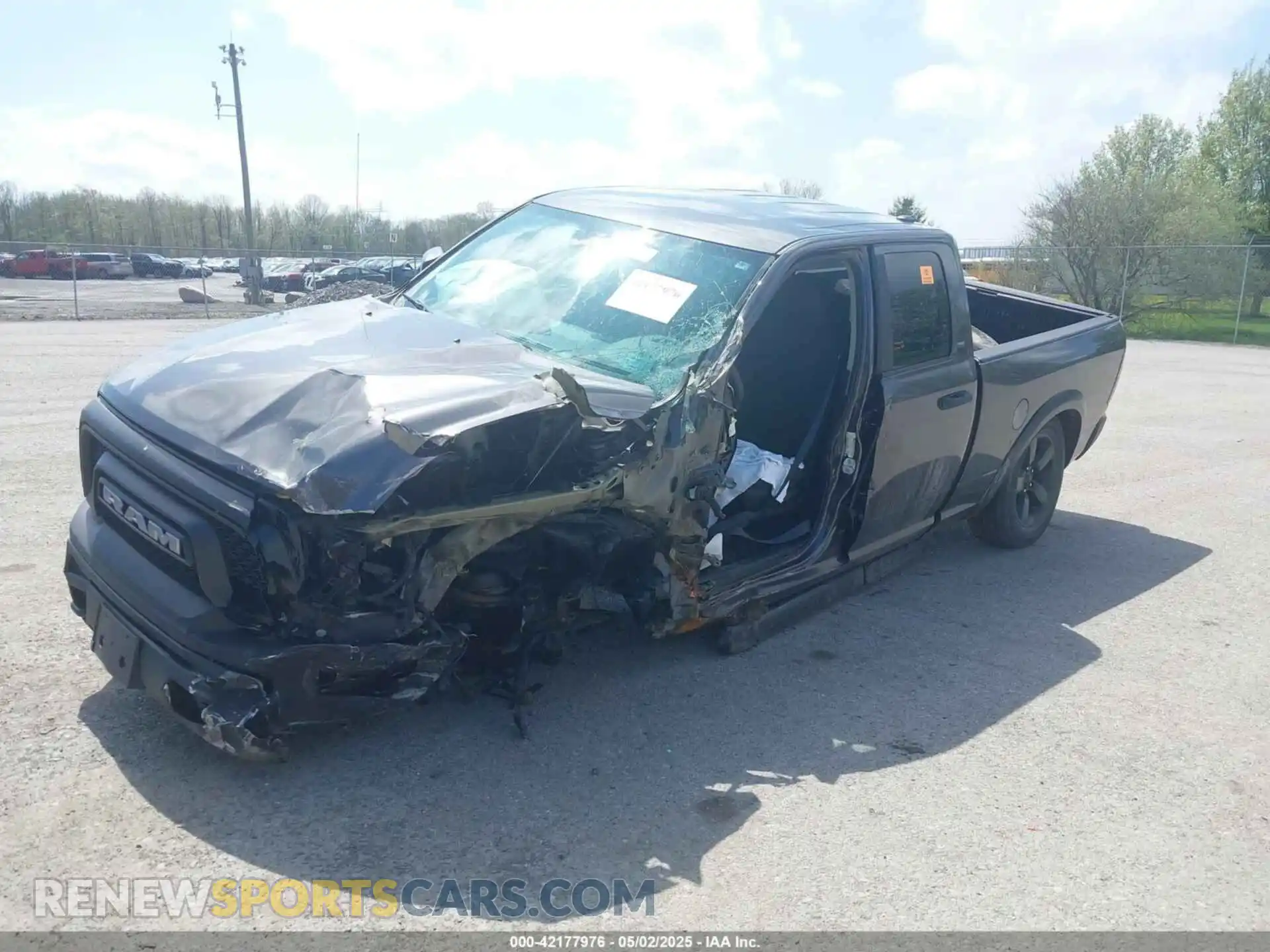 2 Photograph of a damaged car 1C6RR7GG3LS159569 RAM 1500 CLASSIC 2020
