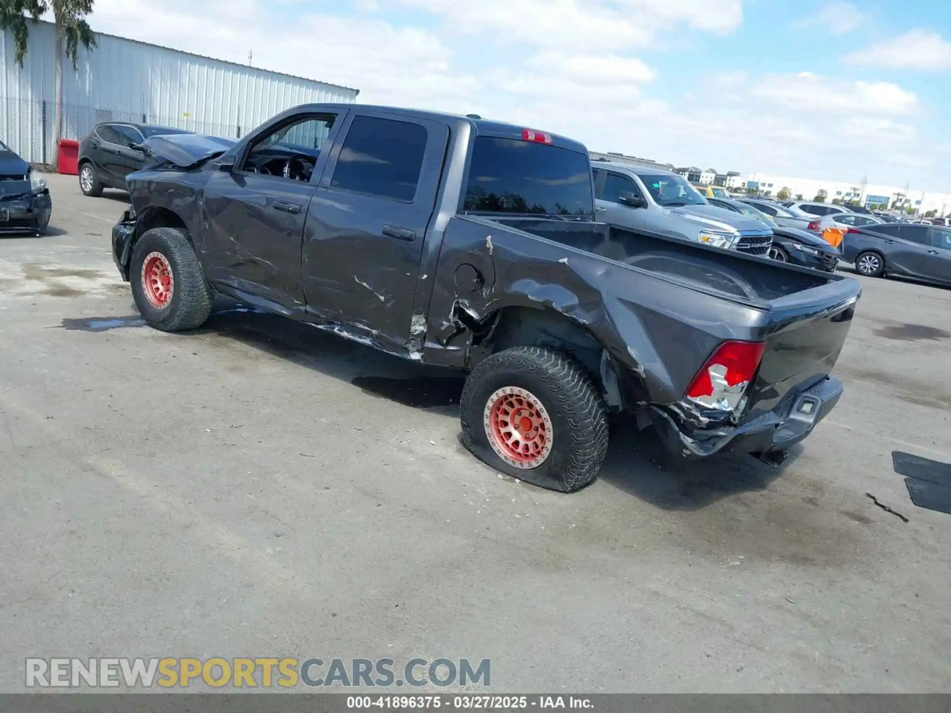 3 Photograph of a damaged car 1C6RR7KT3LS141206 RAM 1500 CLASSIC 2020