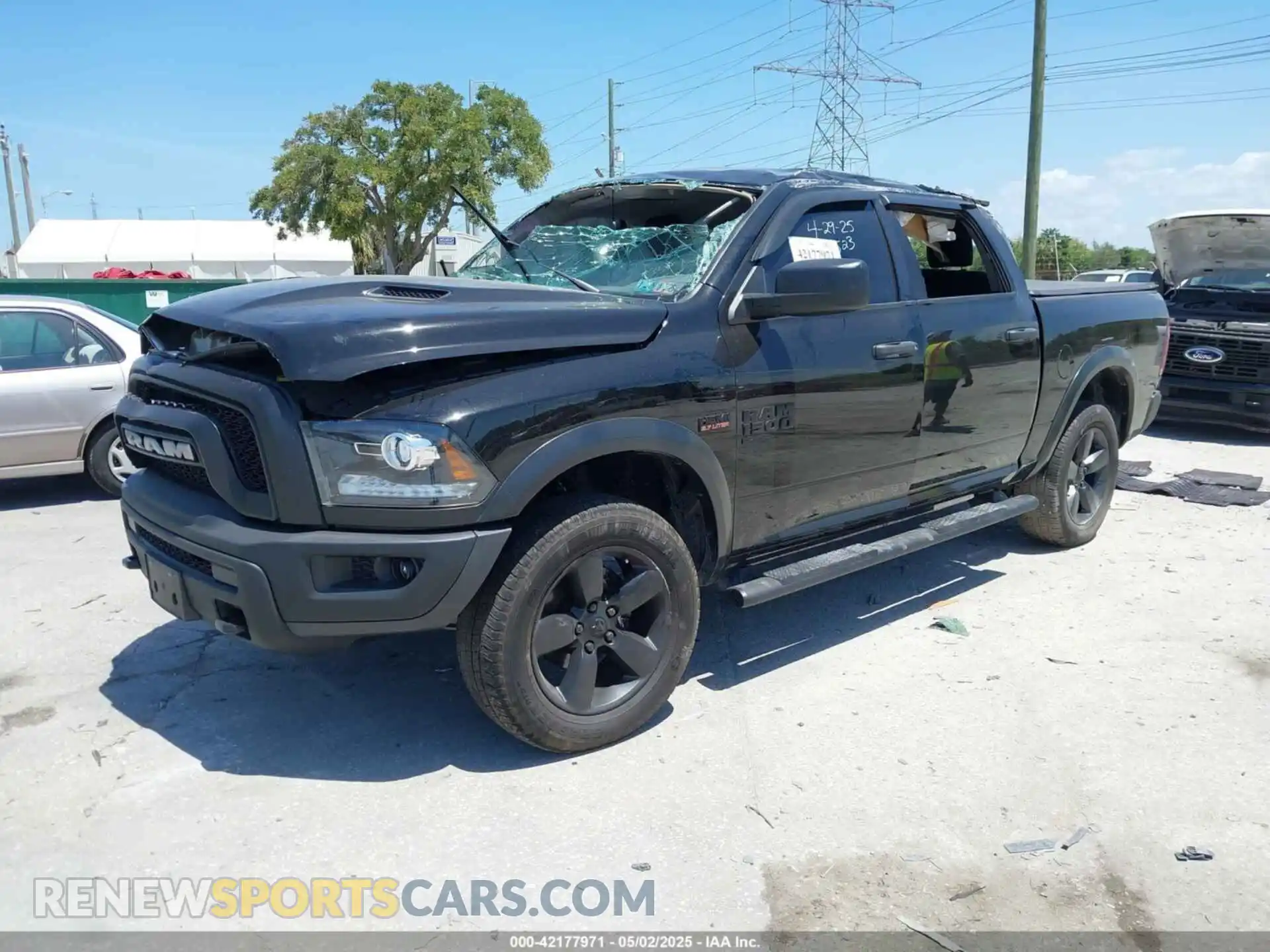 2 Photograph of a damaged car 1C6RR7LT8LS152622 RAM 1500 CLASSIC 2020