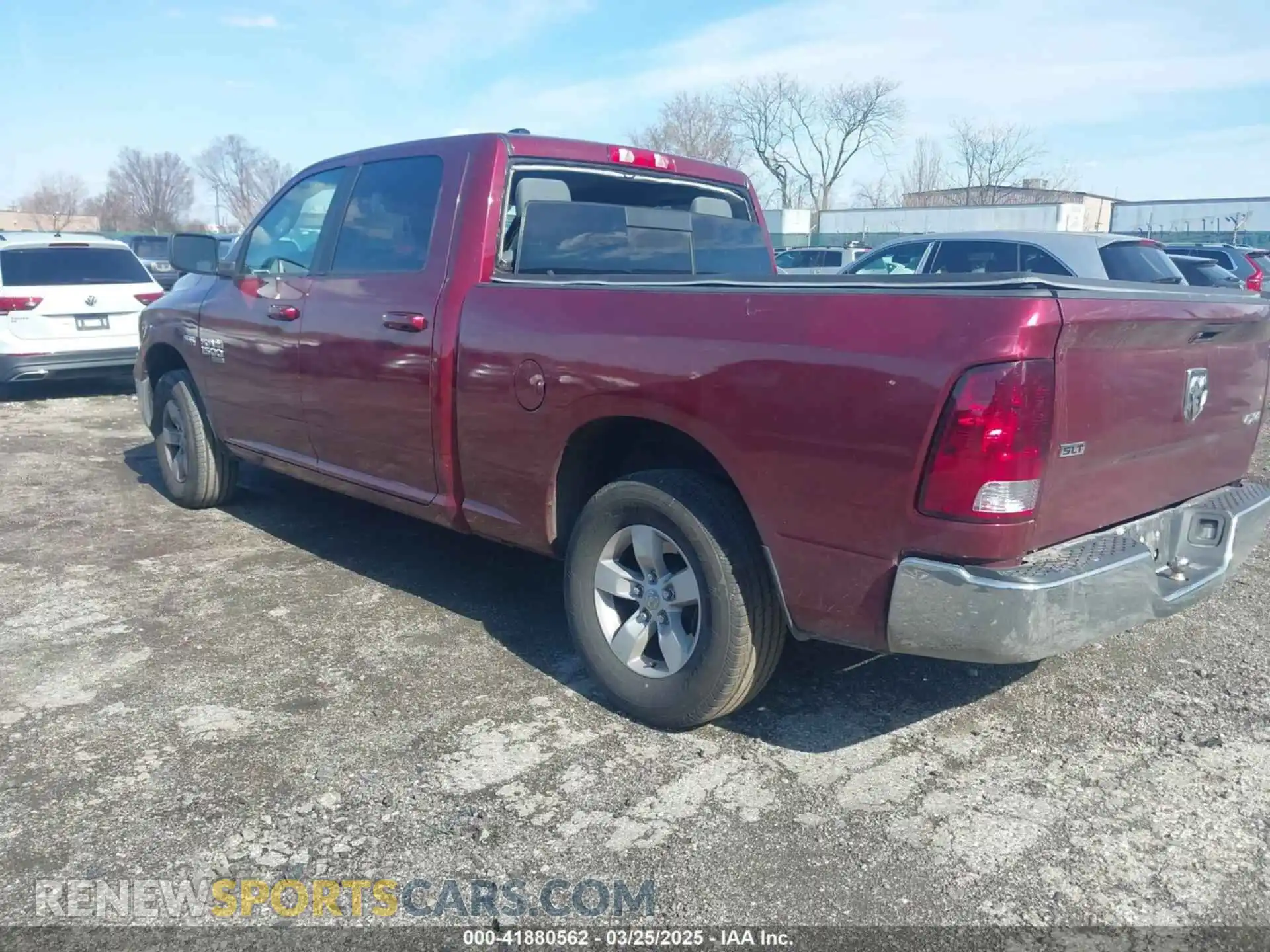 3 Photograph of a damaged car 1C6RR7TT9LS101047 RAM 1500 CLASSIC 2020