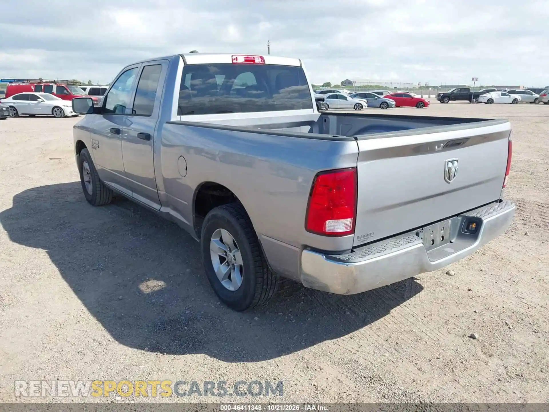 3 Photograph of a damaged car 1C6RR6FG3MS525107 RAM 1500 CLASSIC 2021